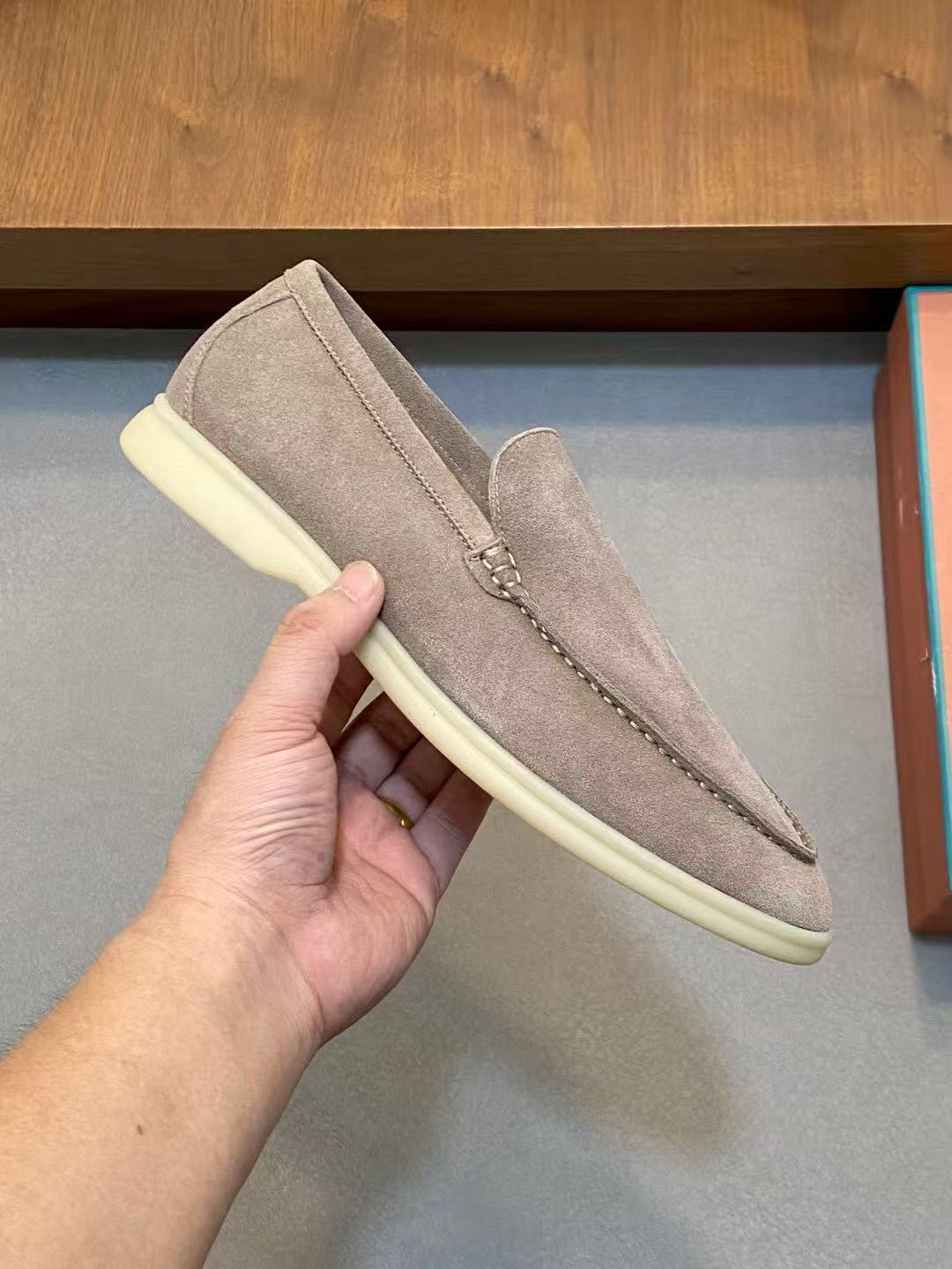 LP 2025 Summer Walk Loafer Grey Suede