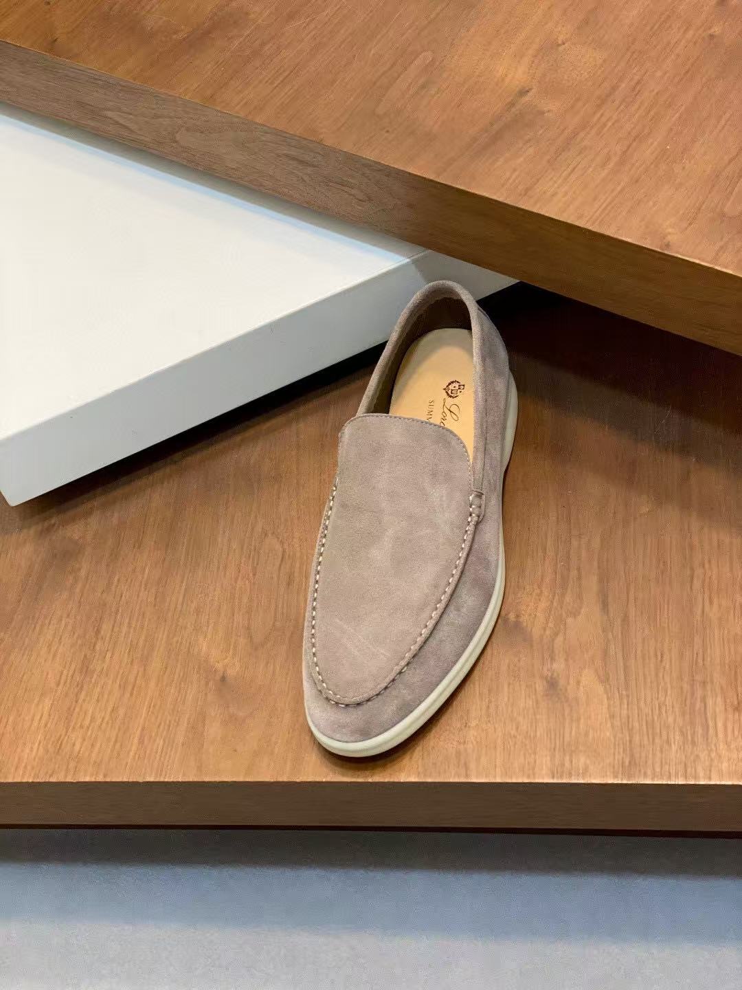 LP 2025 Summer Walk Loafer Grey Suede