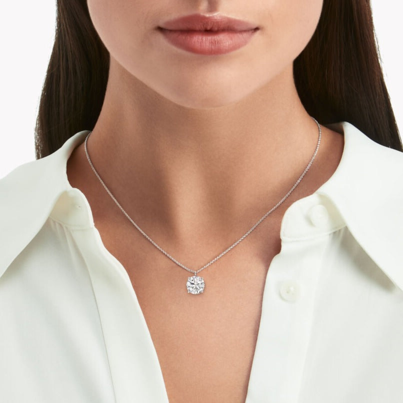GRA ROUND SILVER DIAMOND NECKLACE
