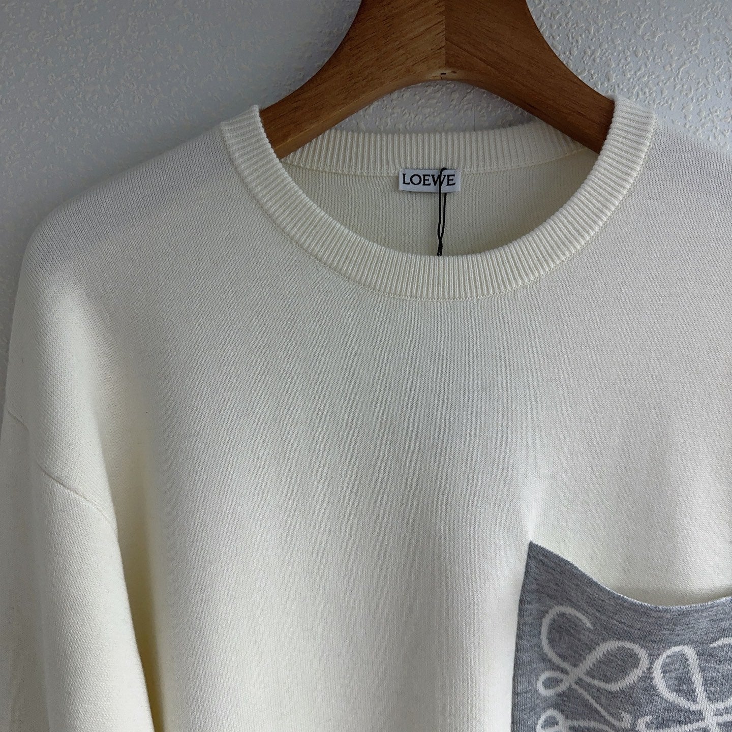 Loewe 2025 Round Neck Embroidered Large Logo Sweater White Gray Wool 321548