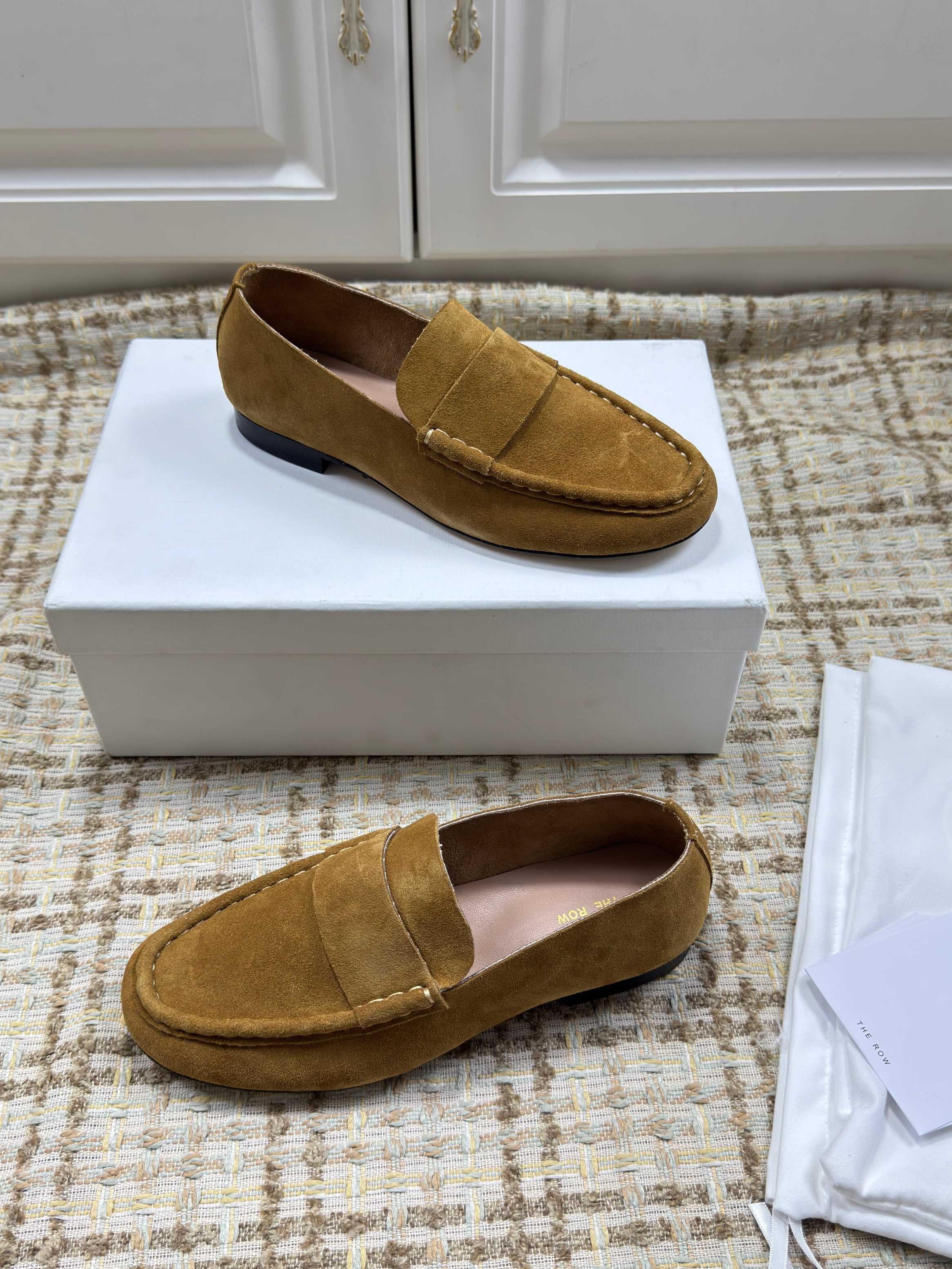 The Row 2025 Loafer Suede 560615