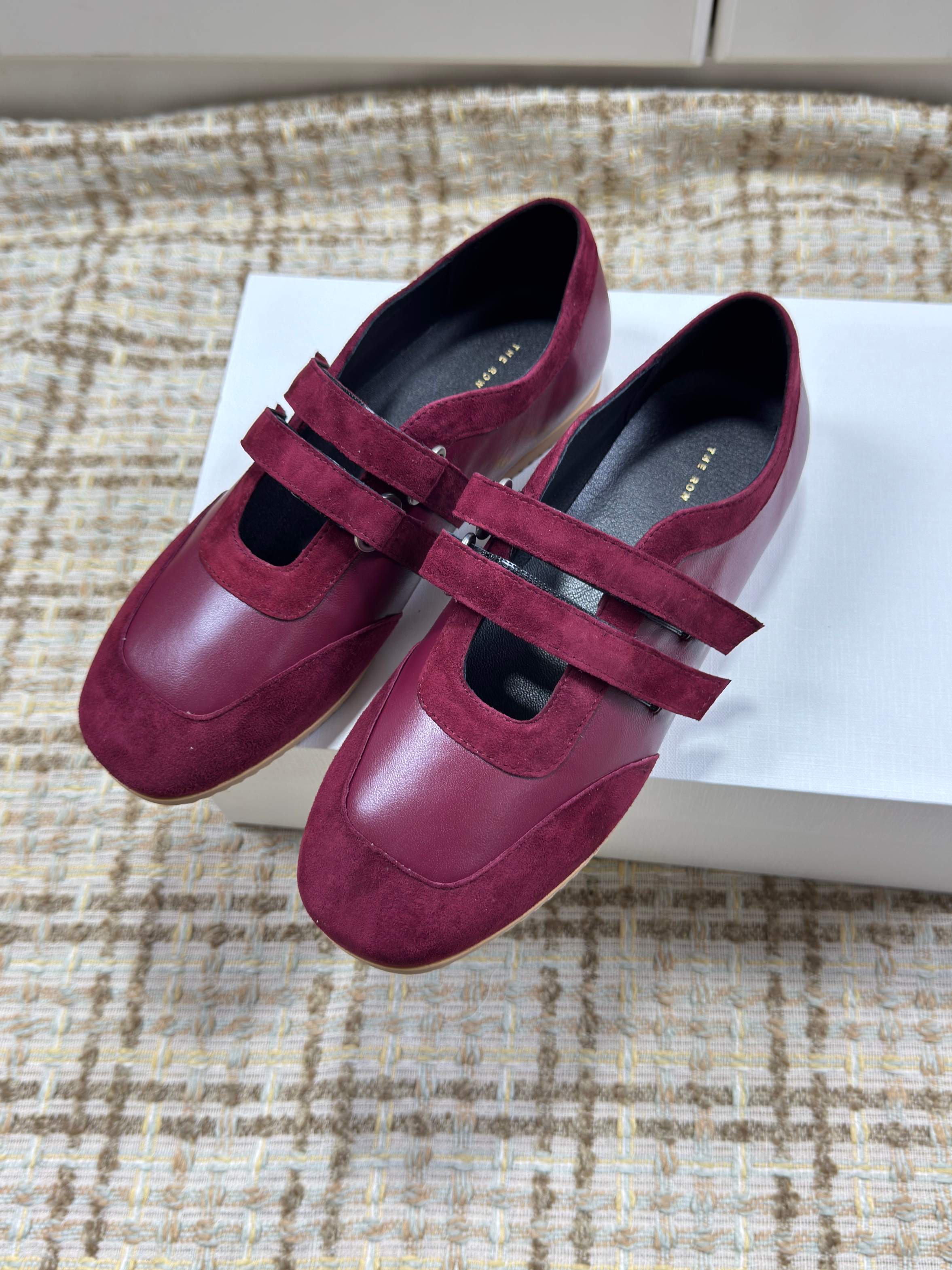 The Row 2025 Ballet Flat Sheepskin Suede 560619