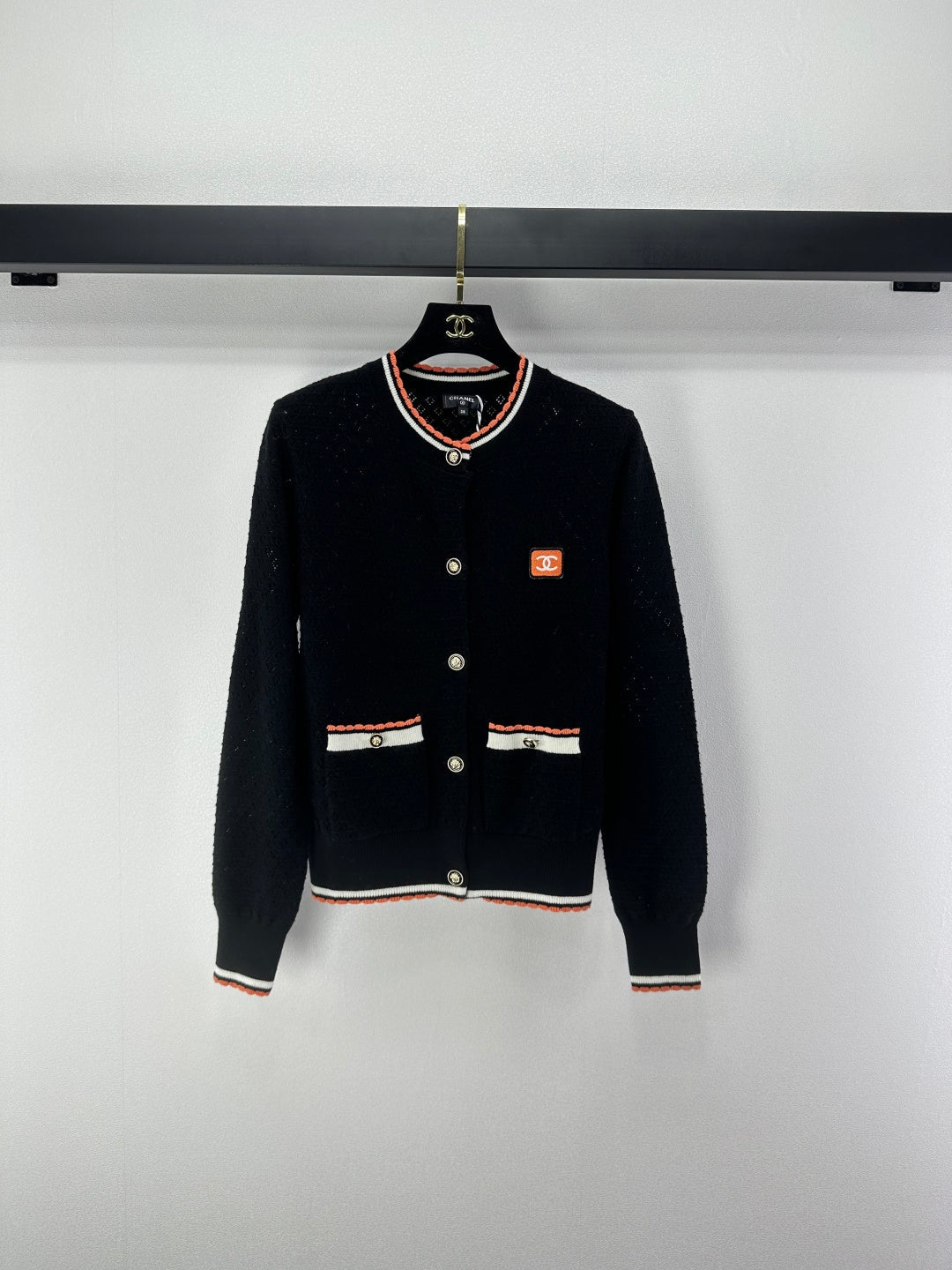 Chanel 2025 Long-sleeved Cardigan Cream and Black Cotton Cashmere 325737