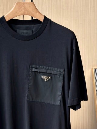Prada Short Sleeves with Pocket Triangle Logo T-shirt Black Cotton