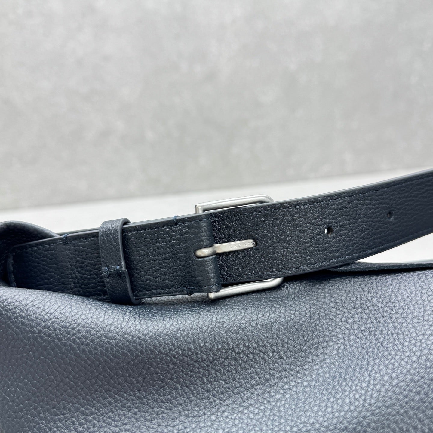 The Row 2025 Isa Bag 23cm Soft Leather