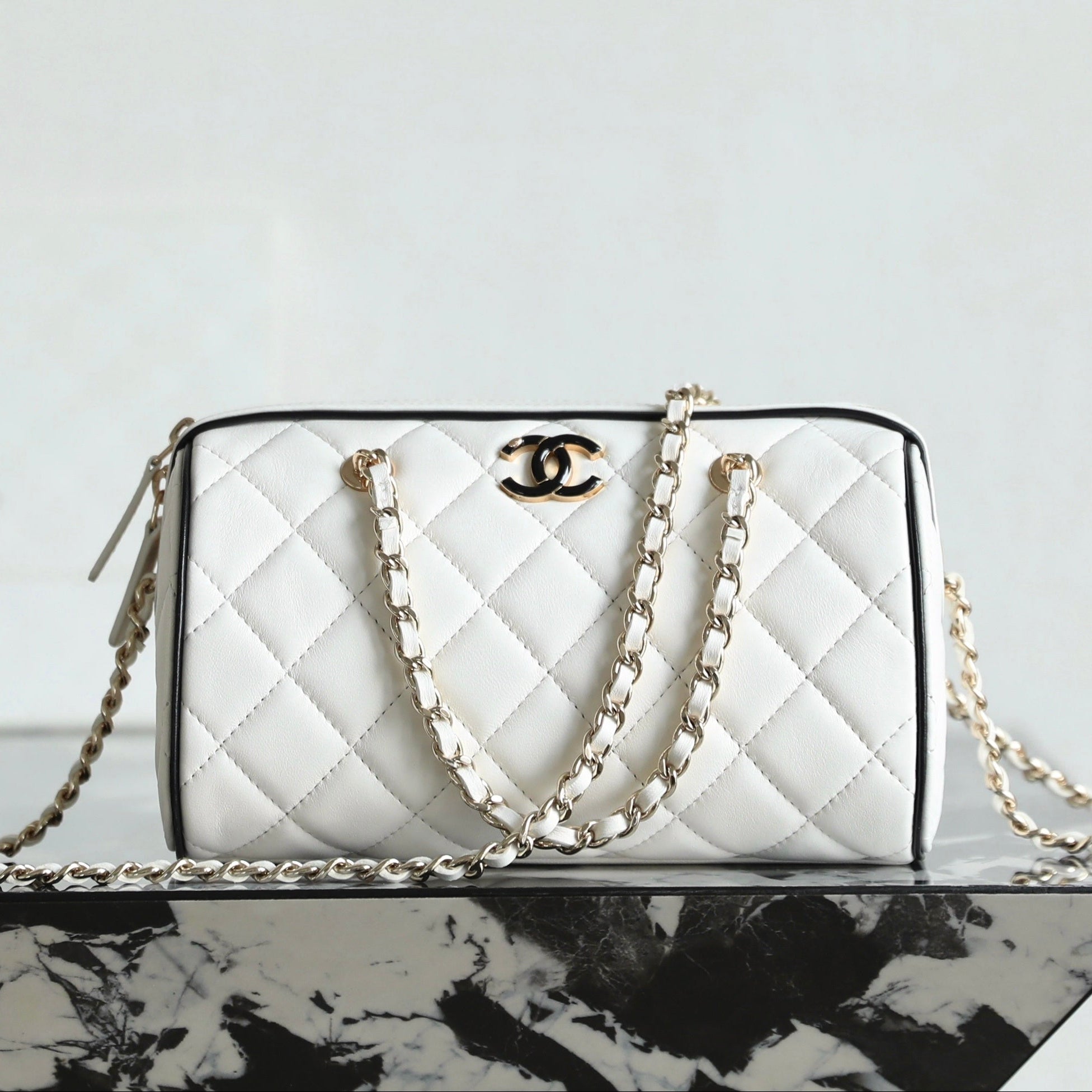 Chanel 2025 Bowling Bag White Lambskin 343004