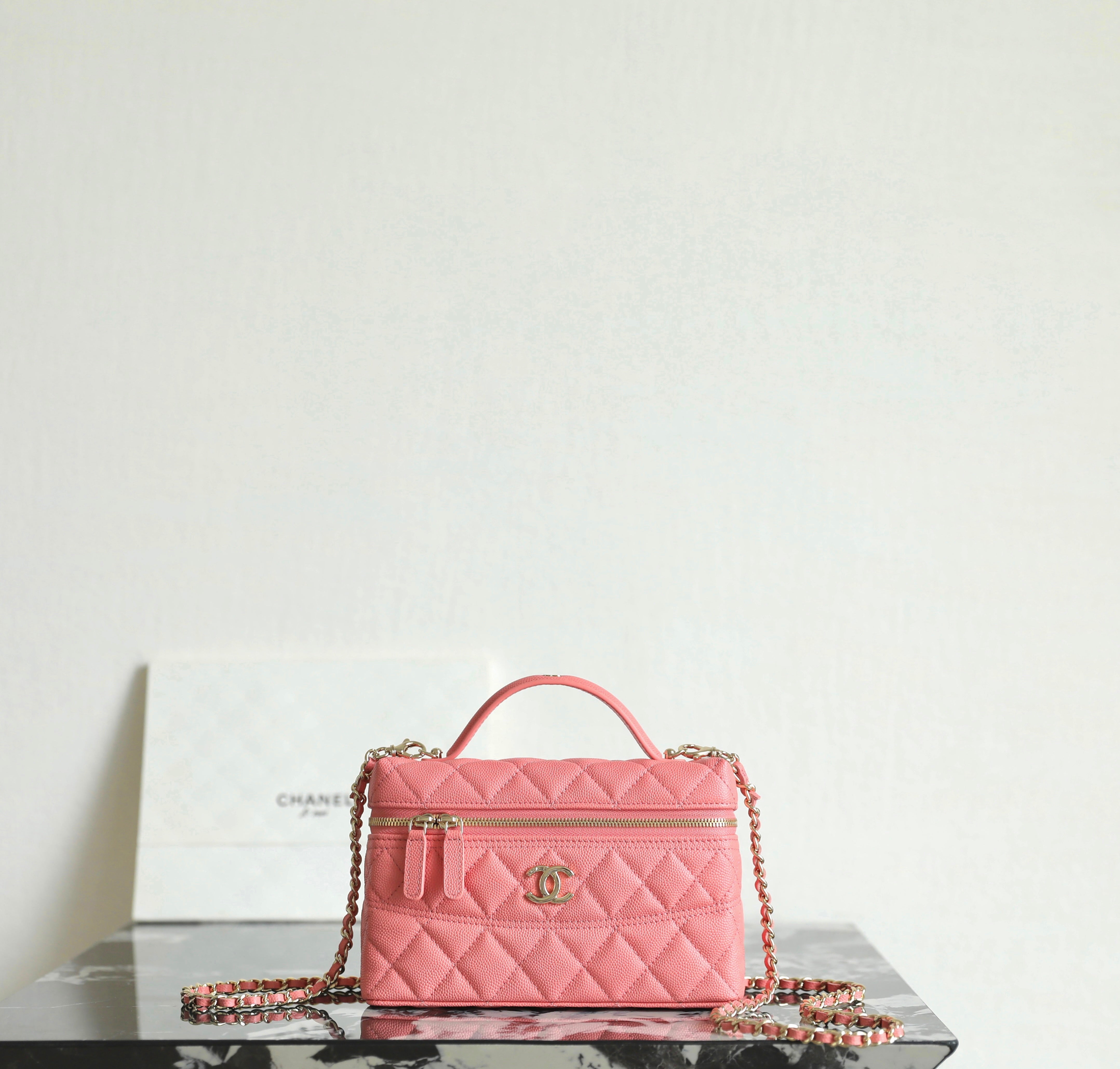 CC 2025 Vanity Bag 19.5cm Coral Pink Caviar Leather