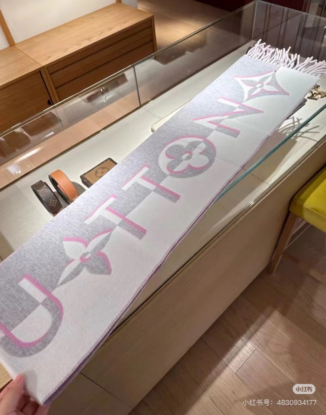 LV 25 Scarf 180cm Pink Gray Wool 293484