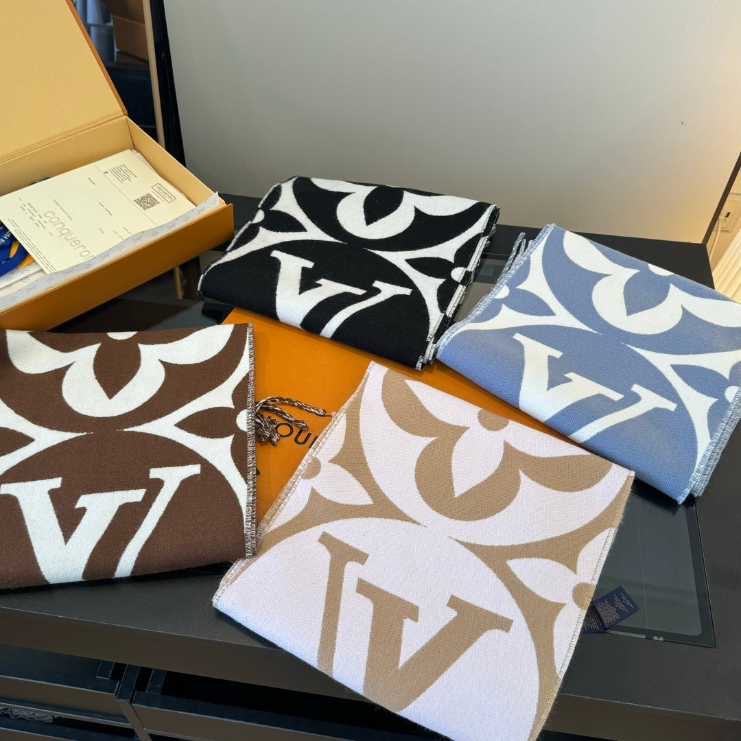 LV 25 Scarf 186cm Black White Wool 293490
