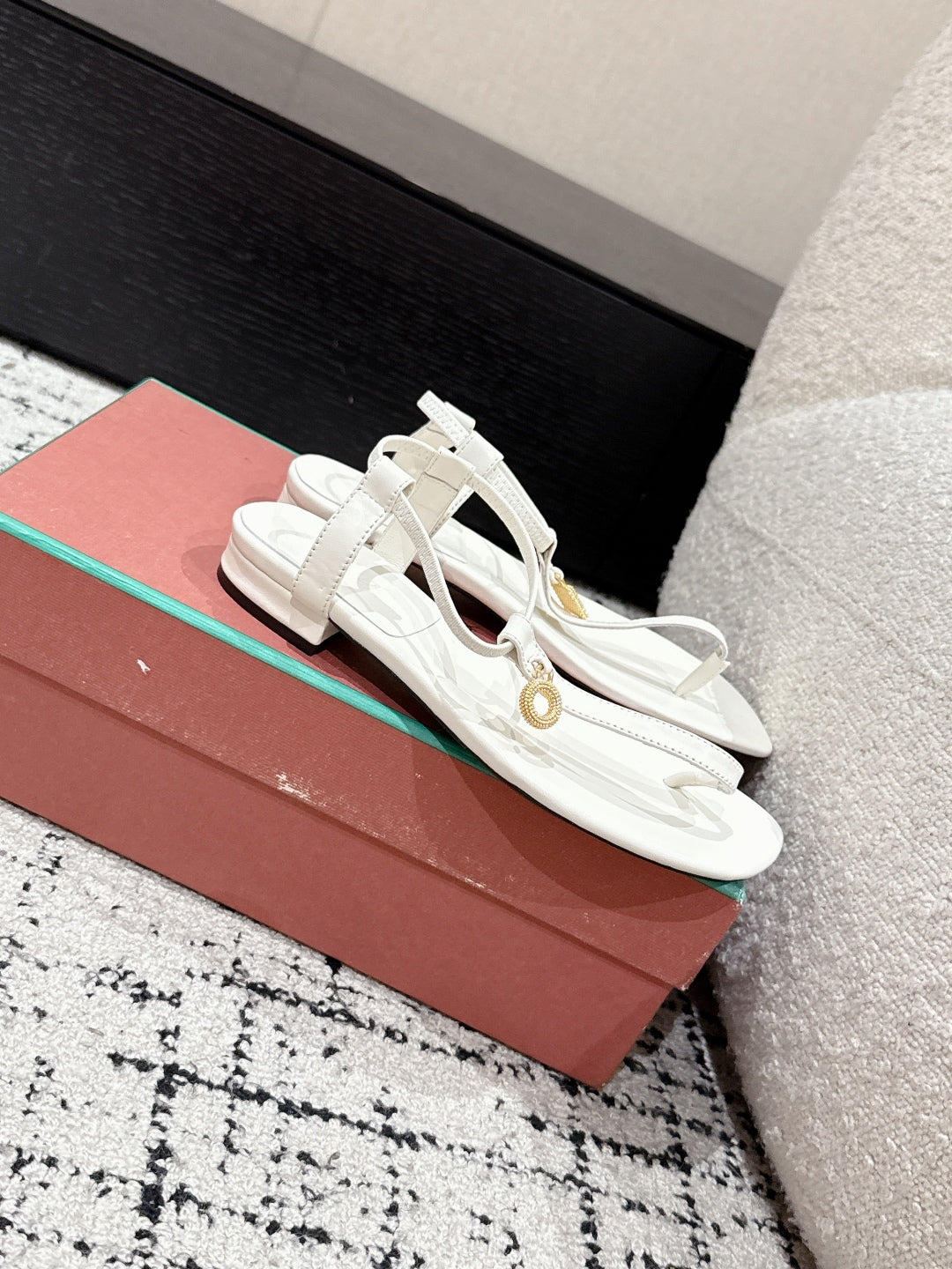 LP Mindil Infra Sandal White Sheepskin 312460