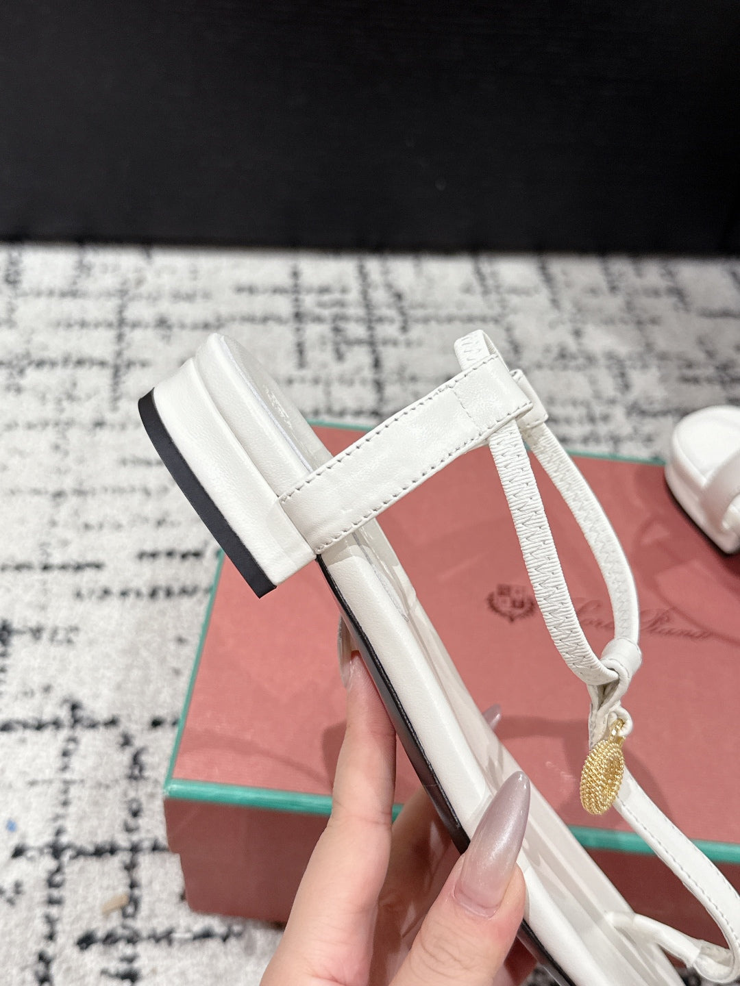 LP Mindil Infra Sandal White Sheepskin 312460