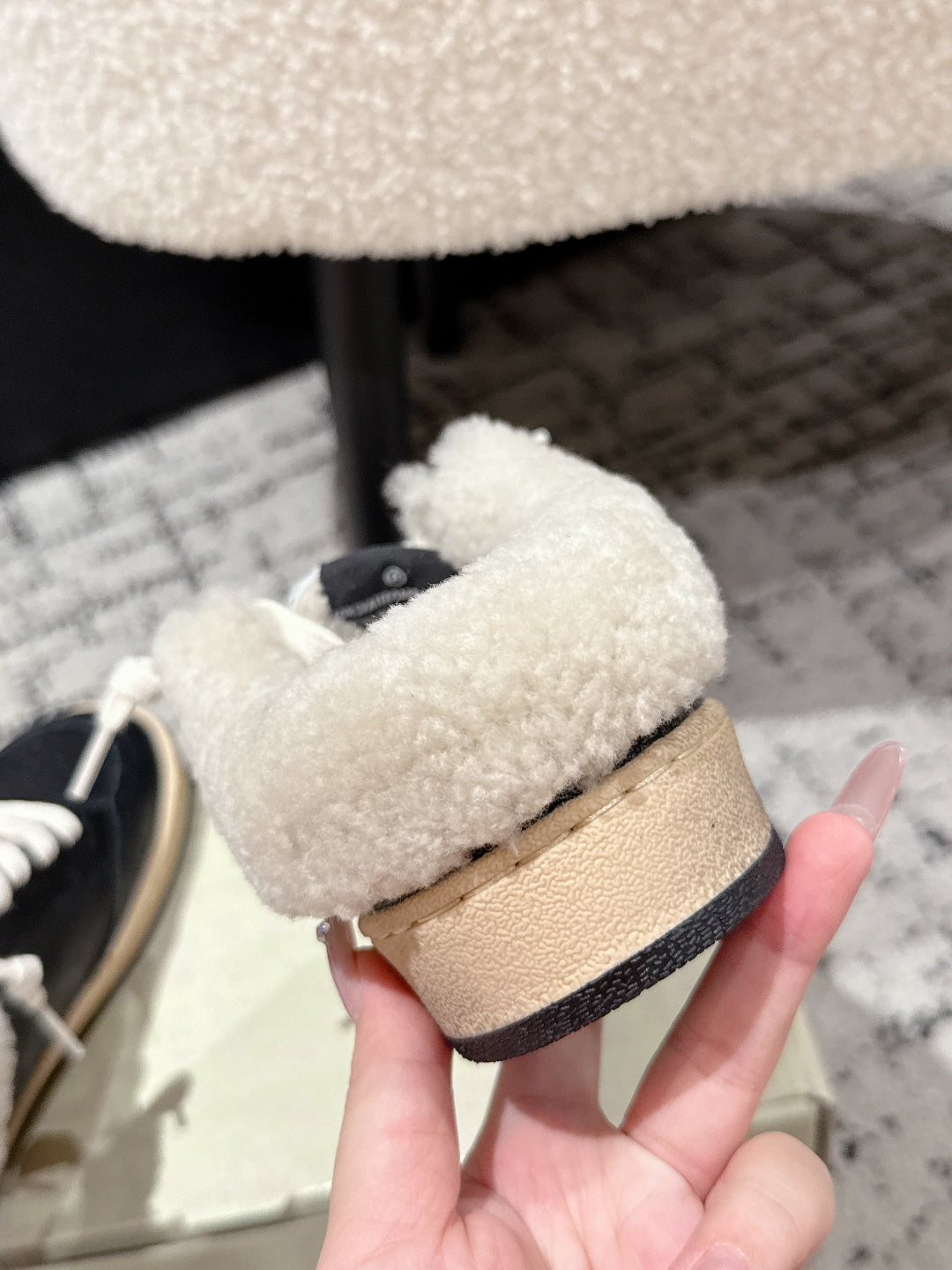 Golden Goose 2025 Star Sabot Shearling-lined Mule Black Beige Cowhide Wool 500586