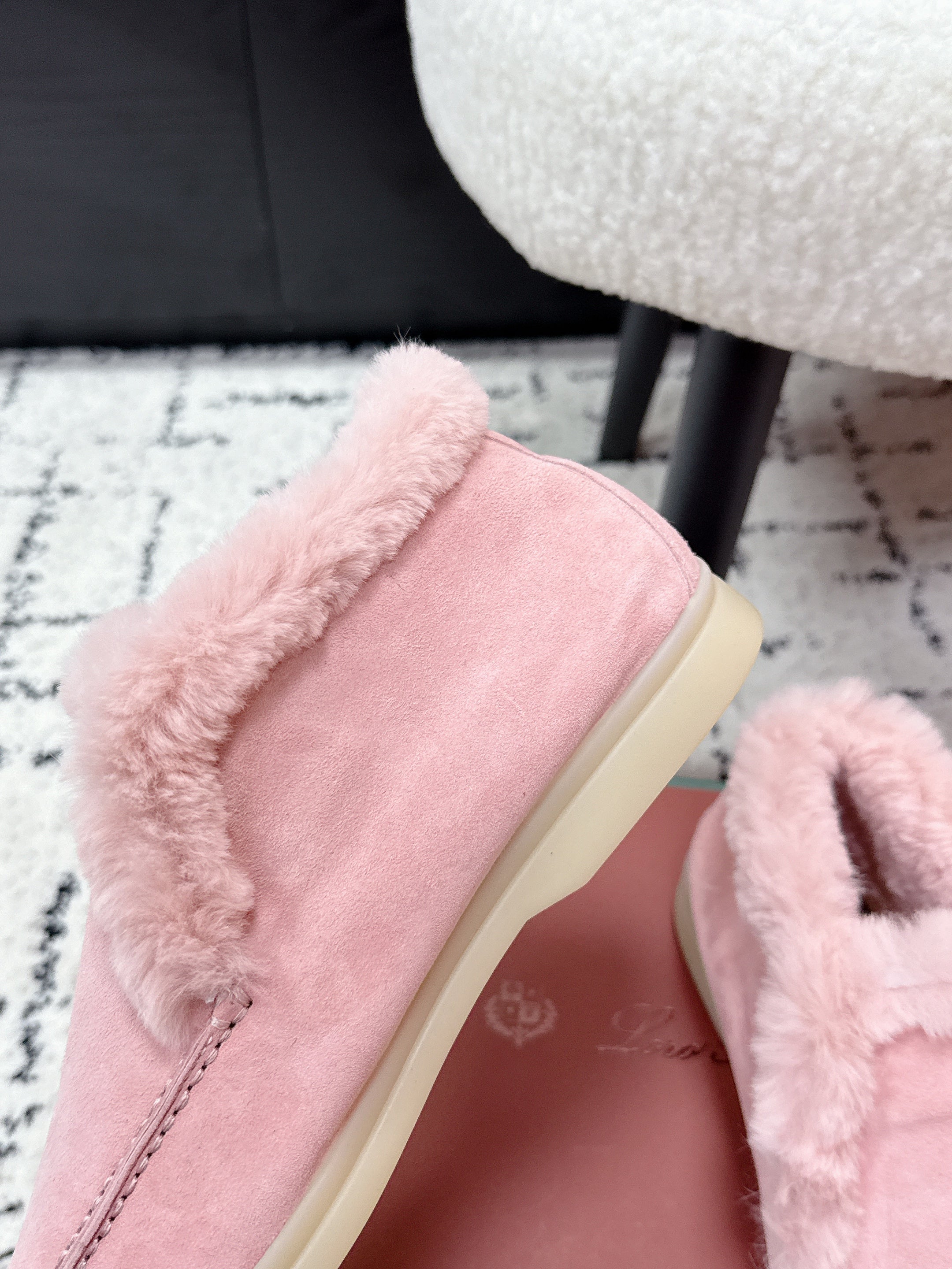 LP 26SS Open Walk Ankle Boot Pink Suede Fur 617381