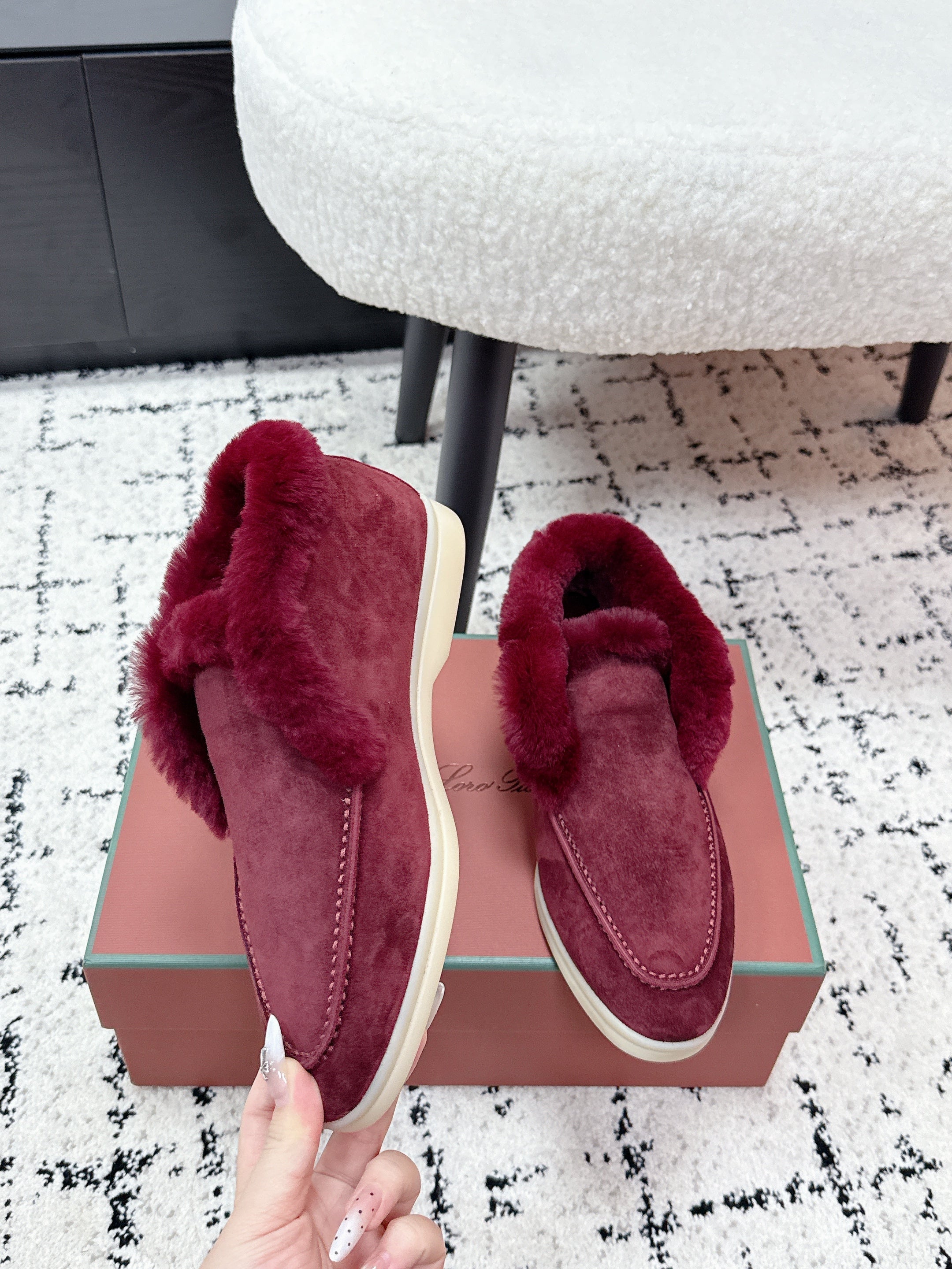 LP 26SS Open Walk Ankle Boot Burgundy Suede Fur 617383