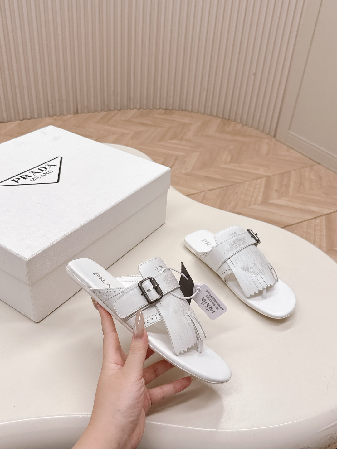 PRA 26S Thong Sandals White Calfskin 600599