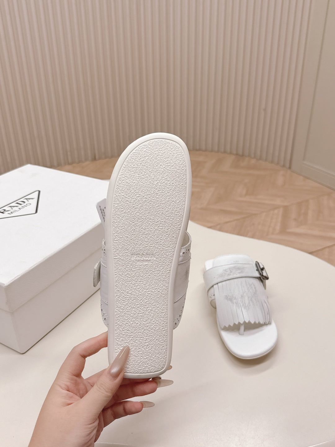 PRA 26S Thong Sandals White Calfskin 600599