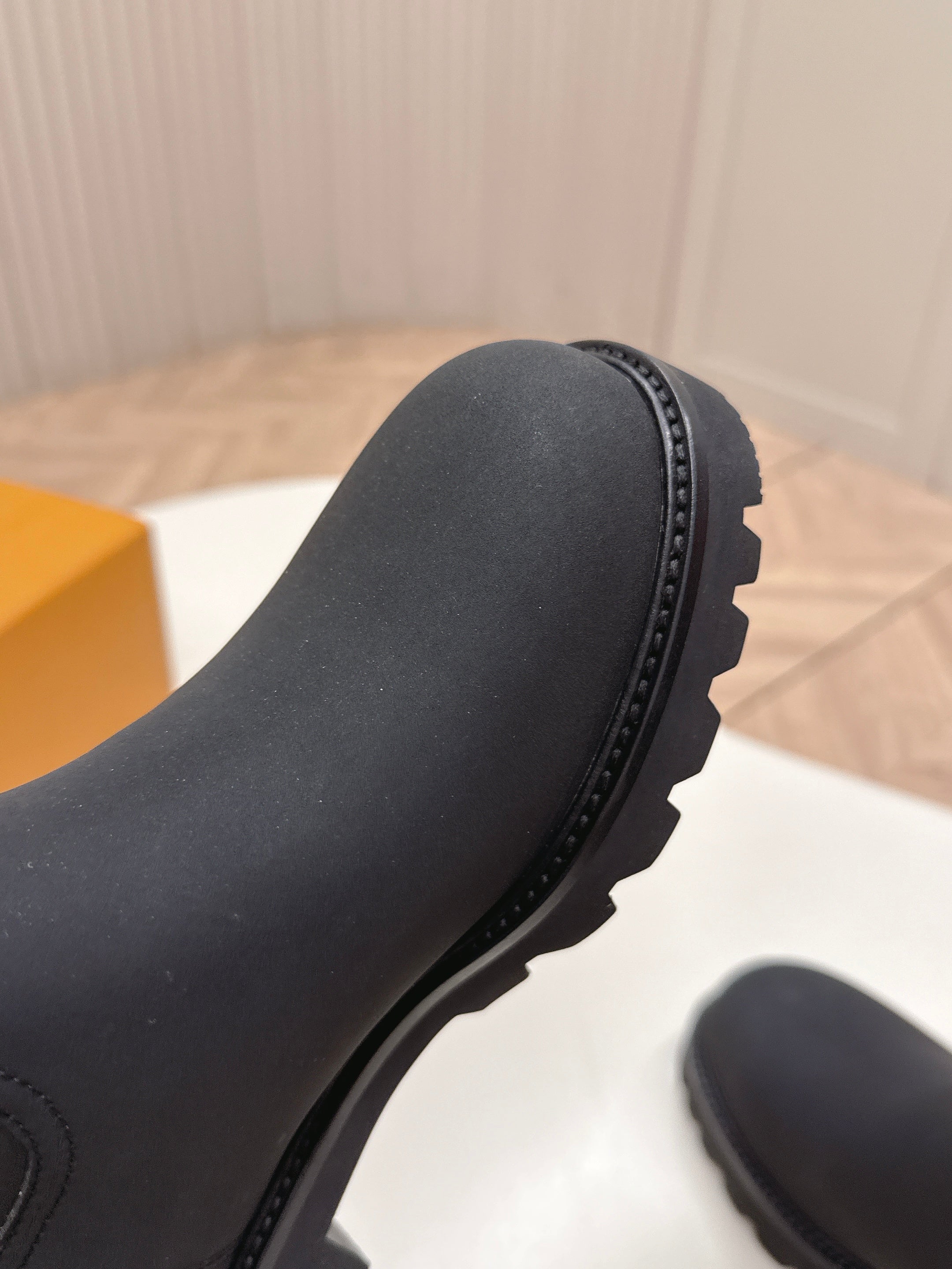 LV 2026 Territory Ankle Boot Black Nubuck Calf Leather 595440