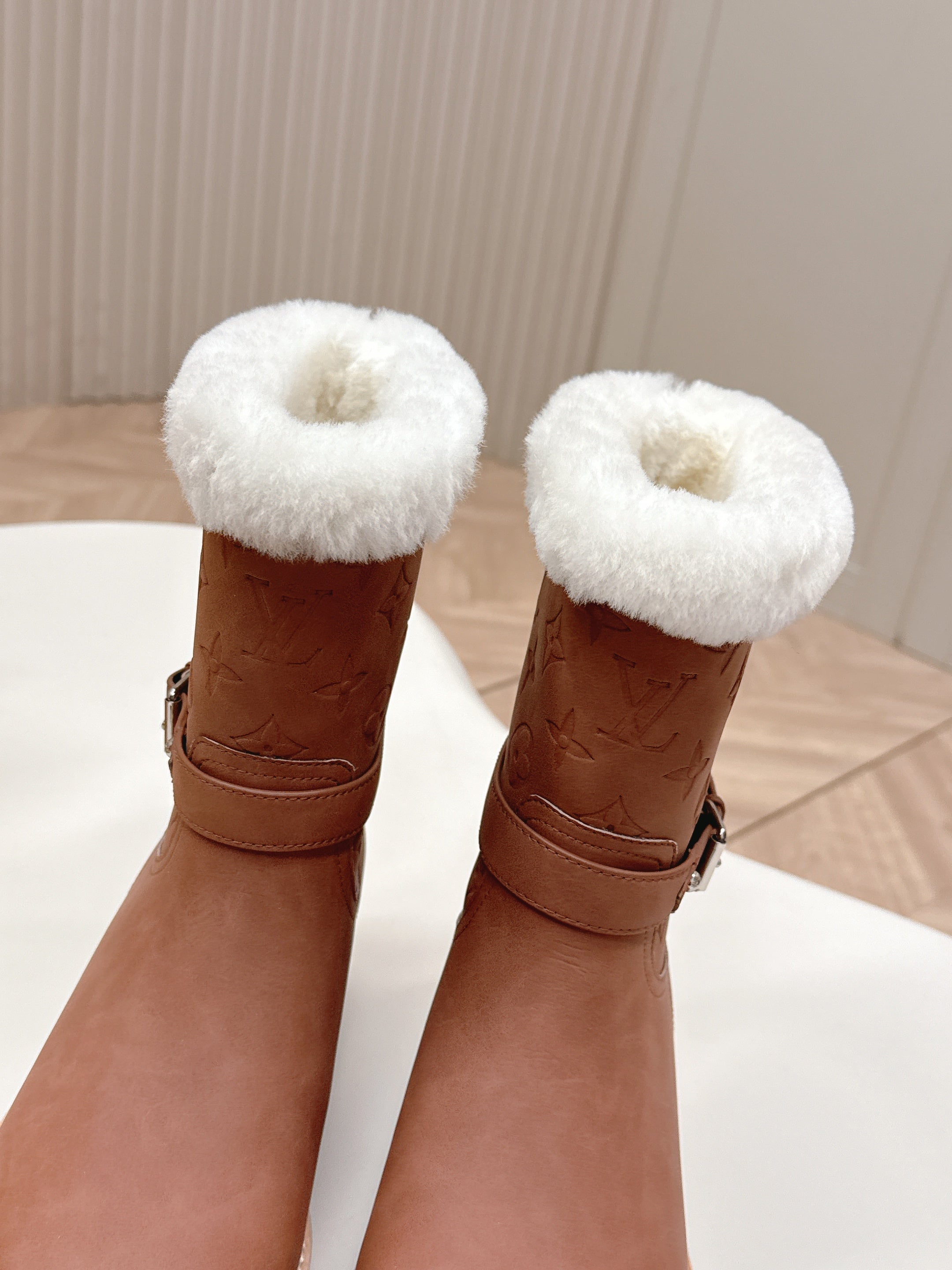 LV 2026 Territory Ankle Boot Brown White Nubuck Calf Leather 595442