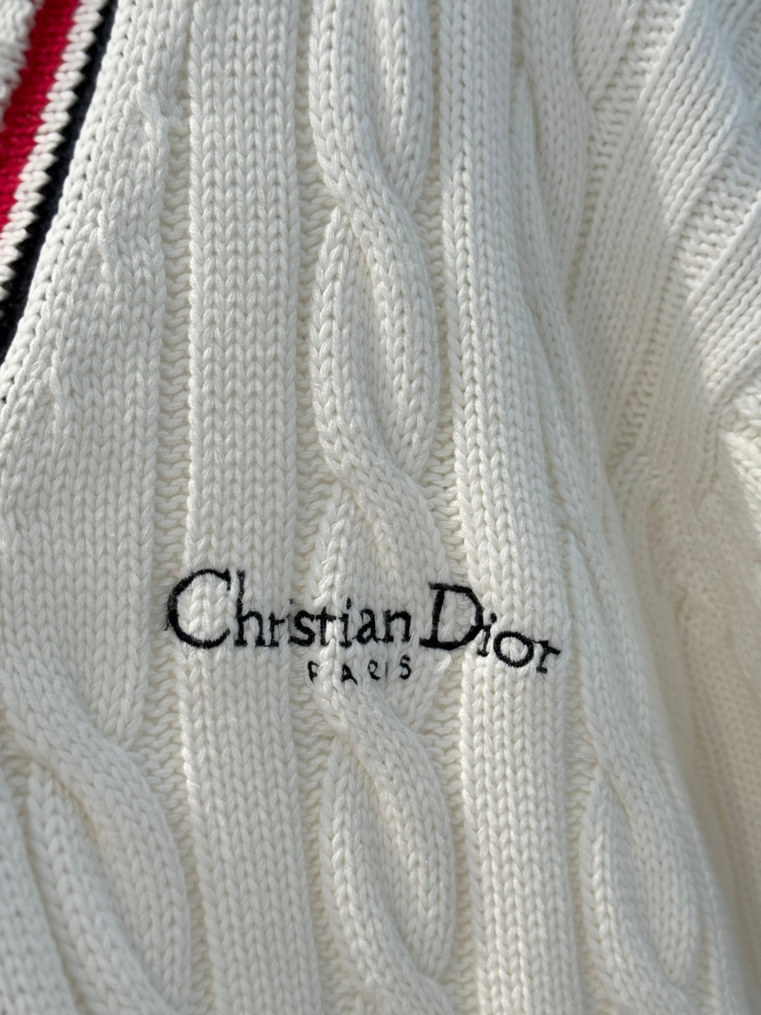 CD 25 Cardigan White Red Black Cotton