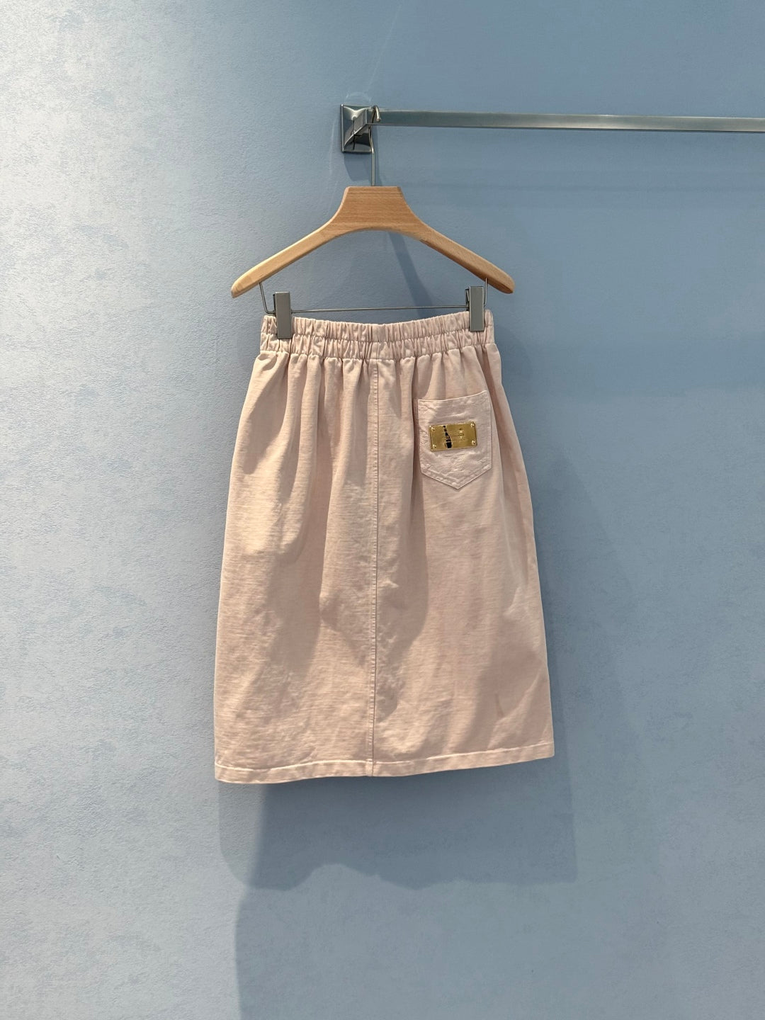 LV Designer Dress With Metal Logo Buttons Light Skirt  Pink Cotton