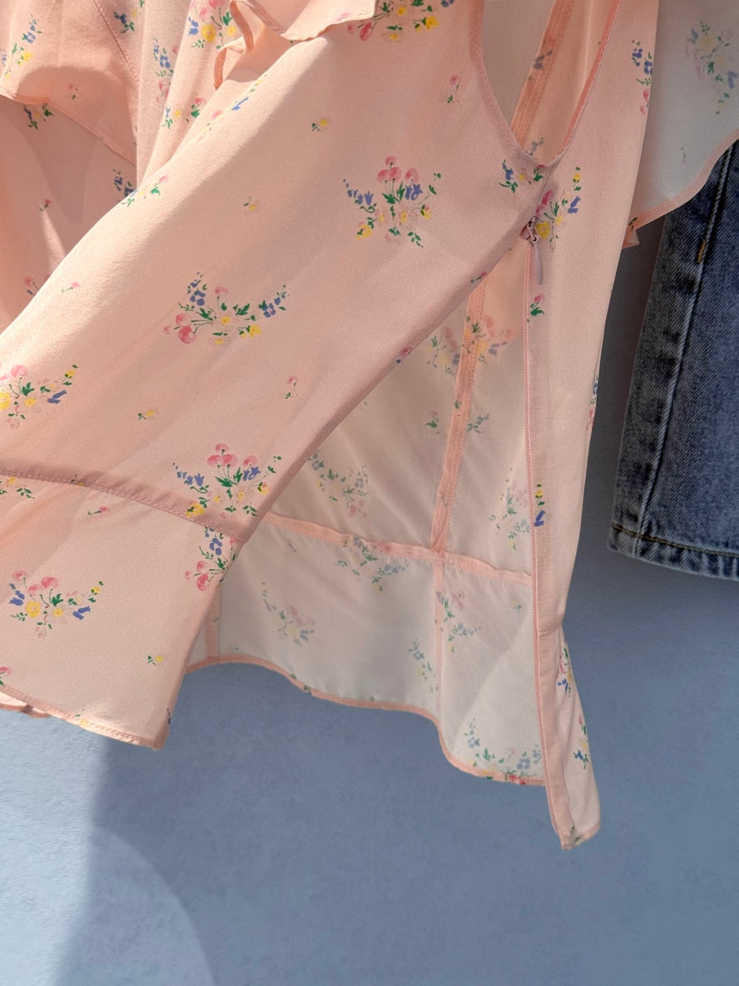 Prada 25 Floral Vest Pink Viscose and Silk