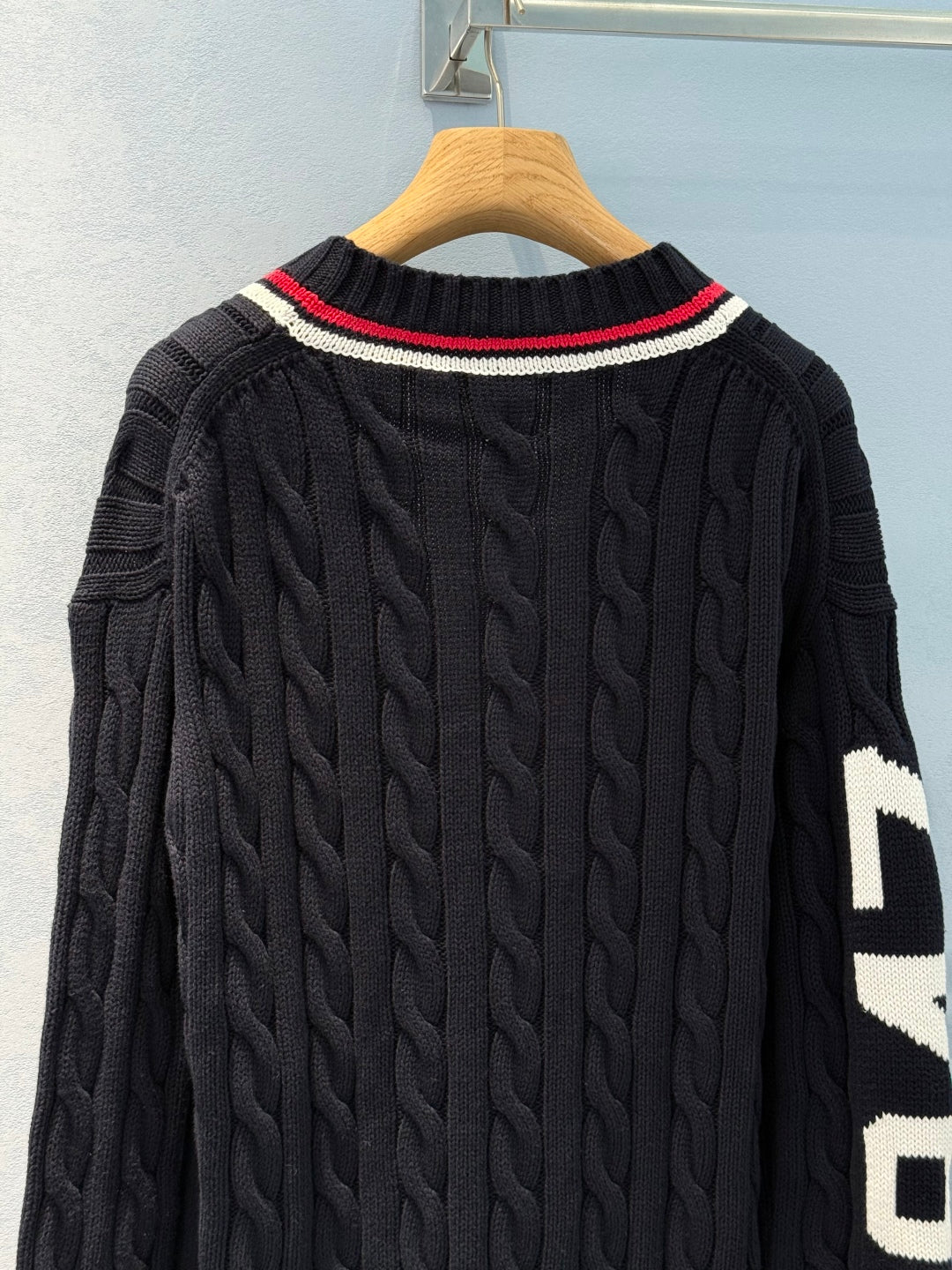 CD 25 Cardigan Black Red White Cotton