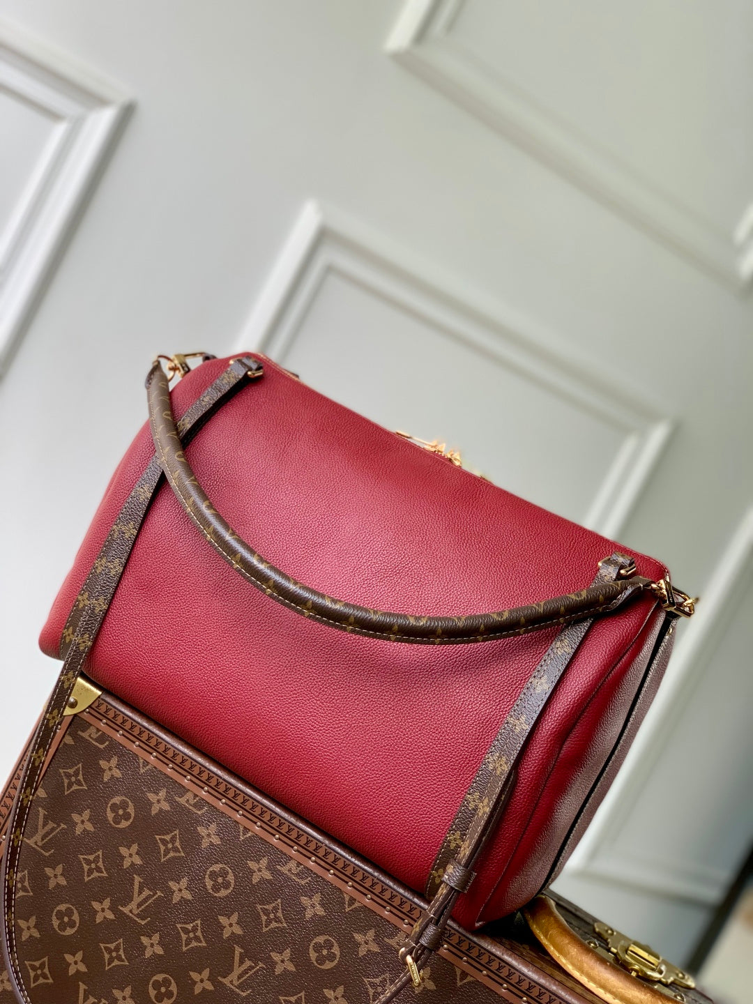 LV 2025 Express MM Bag 36cm Burgundy Brown Calfskin 347429