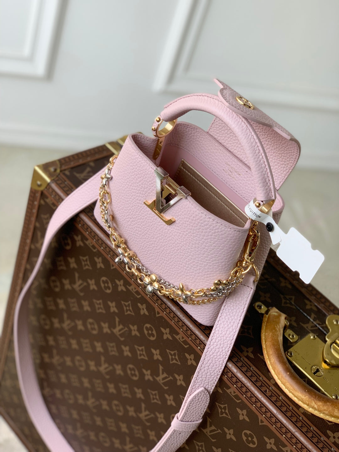 LV 2025 Capucines Bag Pink Taurillon Leather 347378
