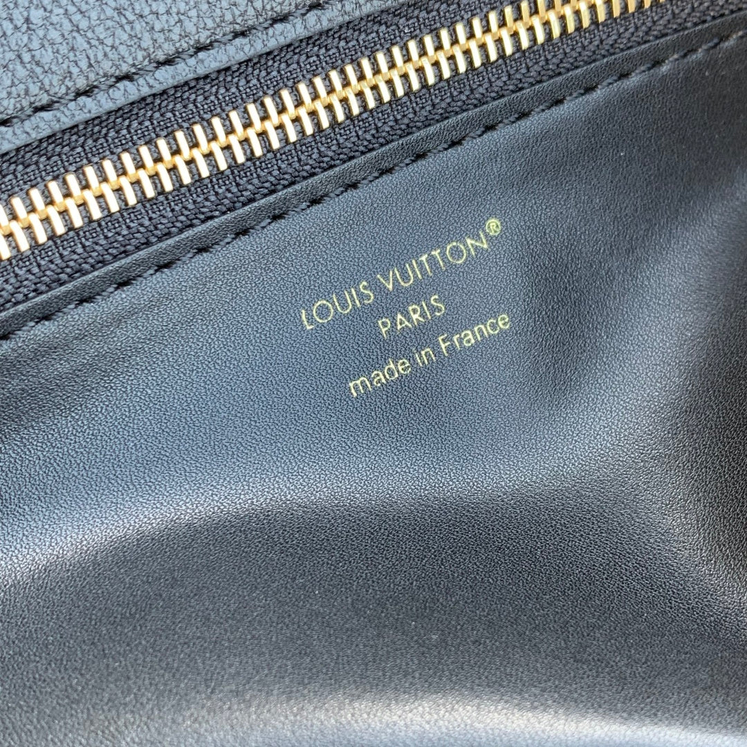 LV 2025 Vendome PM Bag Black Calfskin 347426