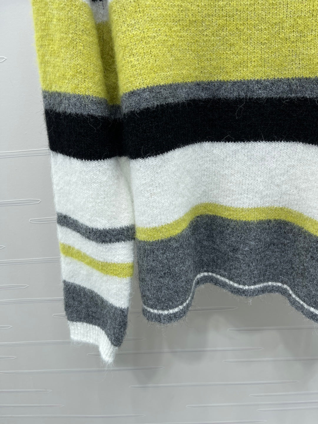 Chanel 2025 Striped Pullover Long-sleeved Sweater Yellow Wool Cashmere 319606