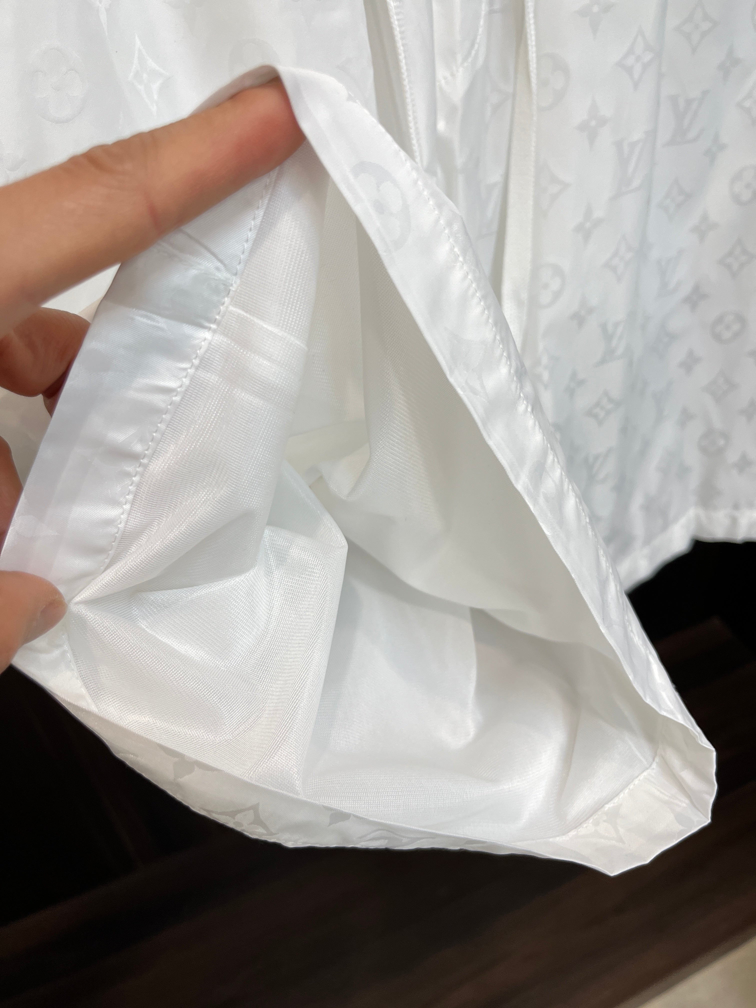 LV SET JACKET AND PANTS WHITE 239590