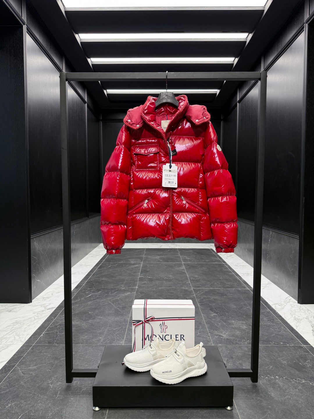 MC 25 Down Jacket Glossy Red Polyester 0014