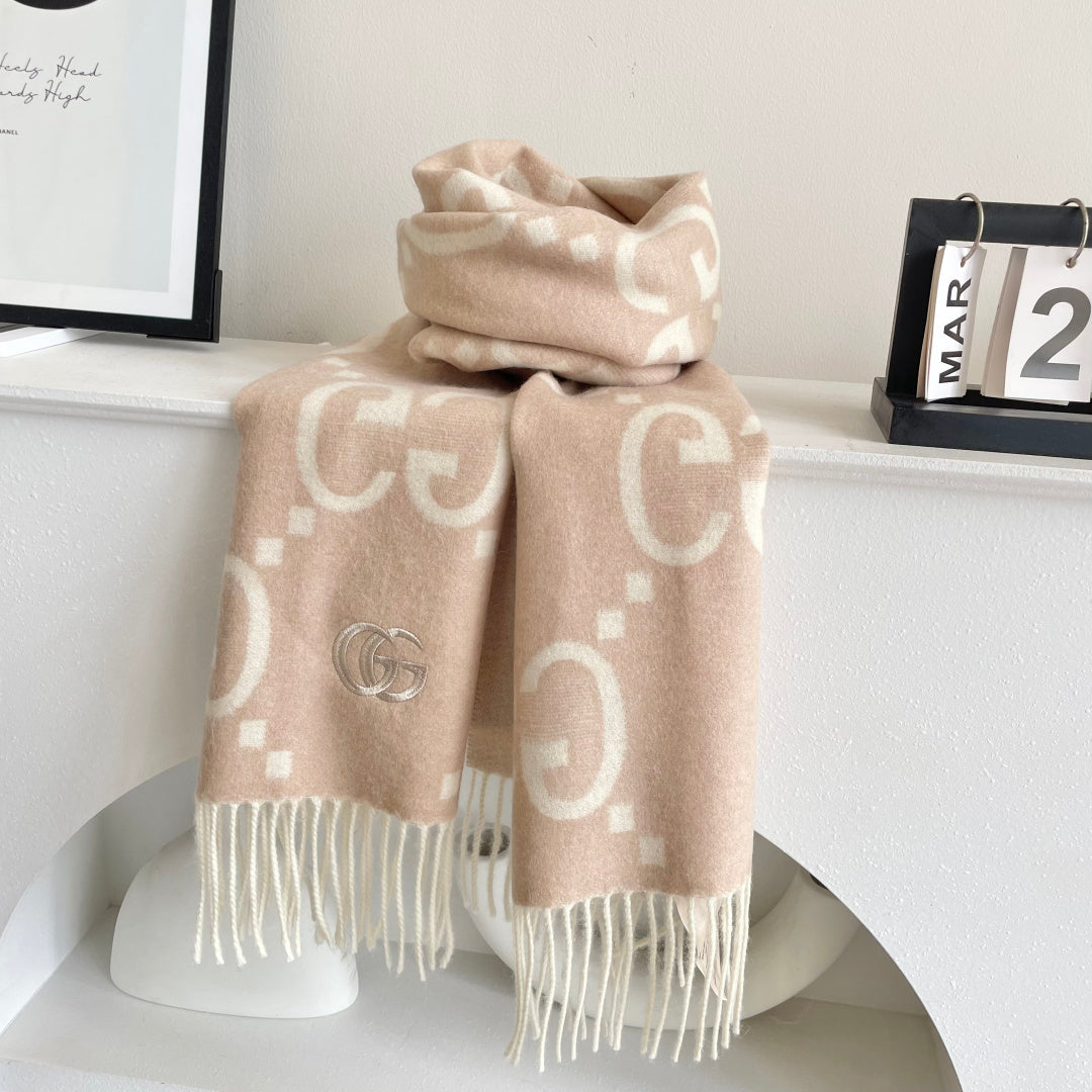 GG Houndstooth Scarf 180CM Light Beige Cashmere 288180