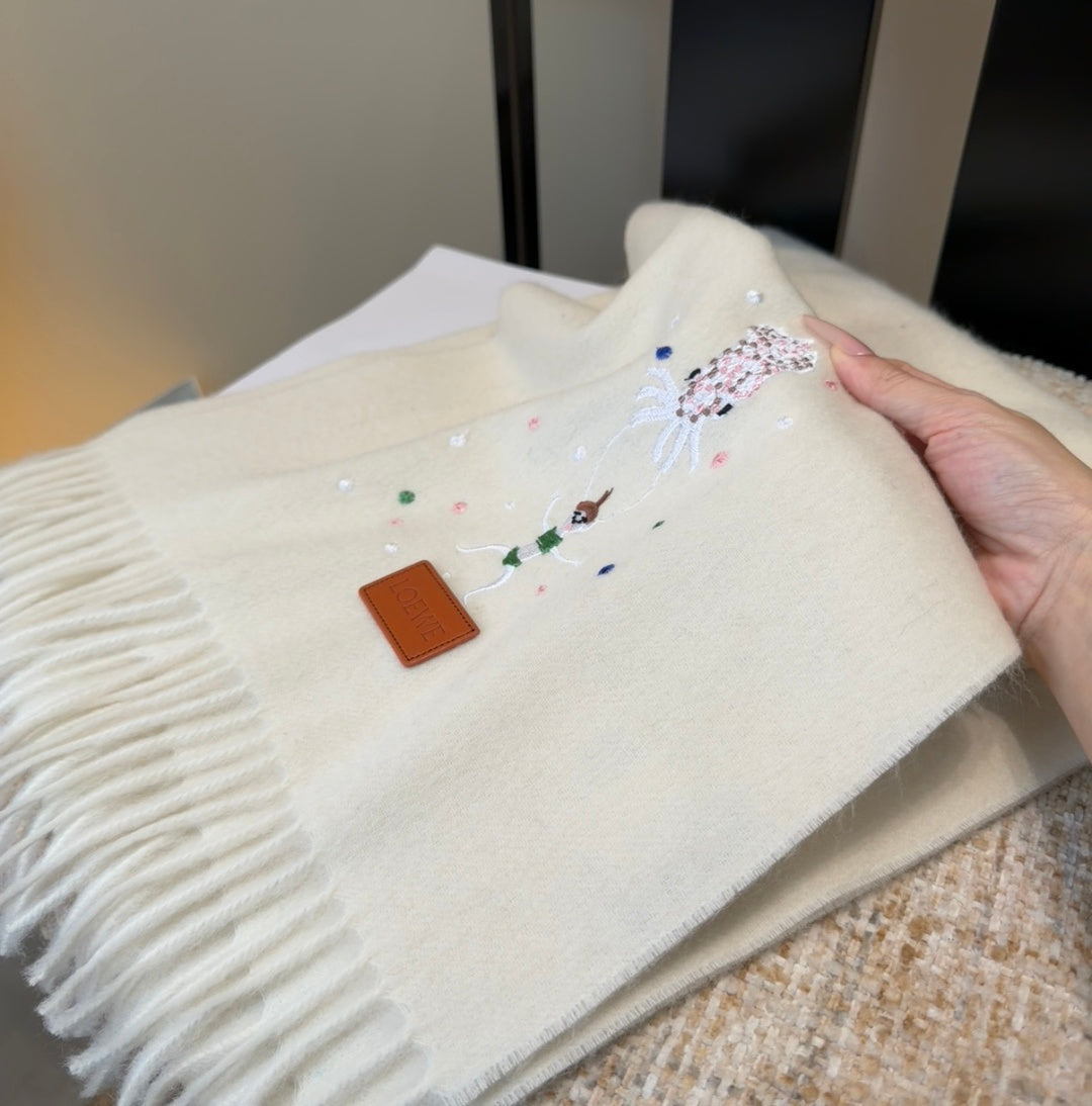 Loewe Scarf 180CM Ivory Wool-blend 909785