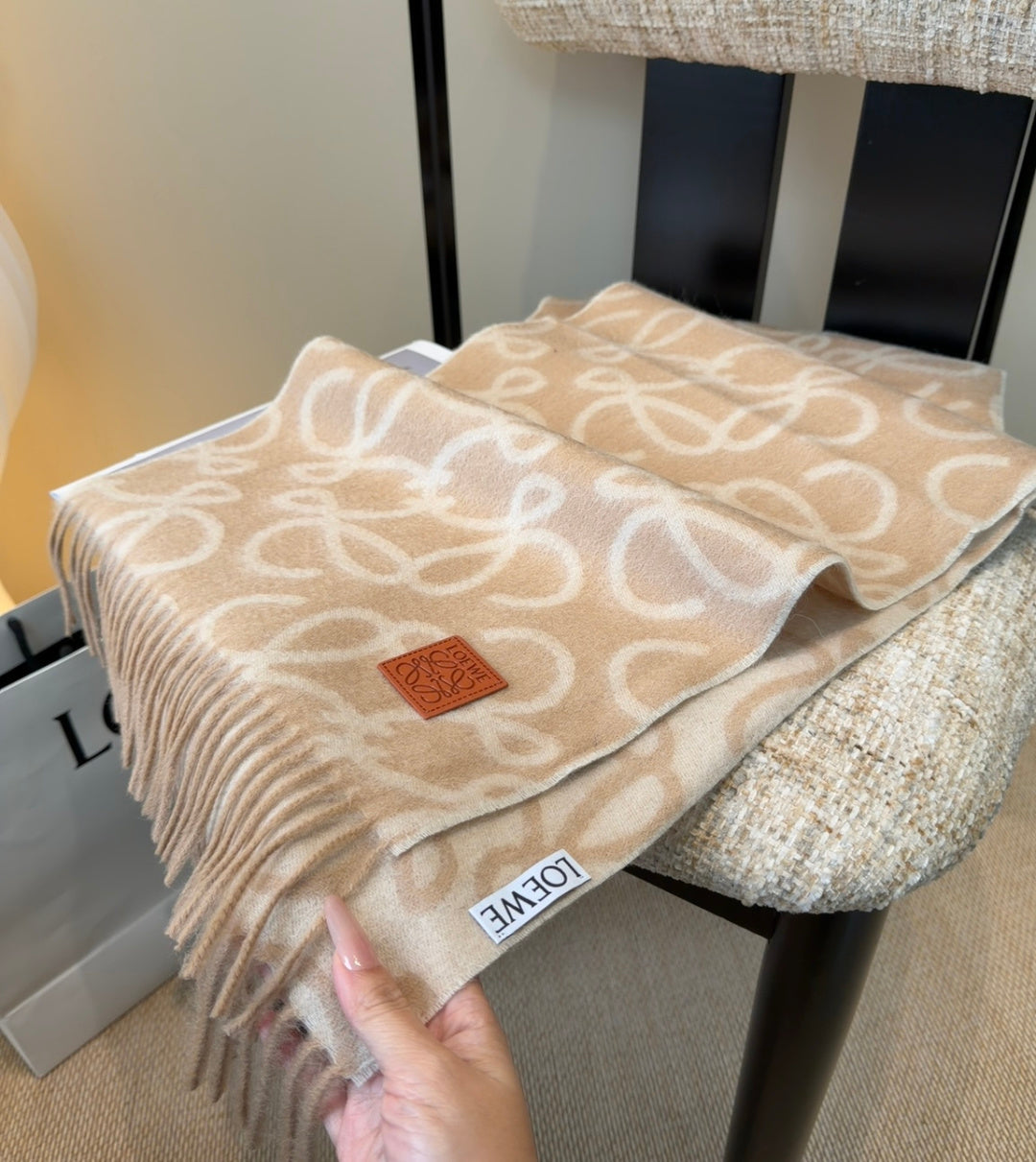 Loewe Scarf 180CM Beige White Wool-blend 100122