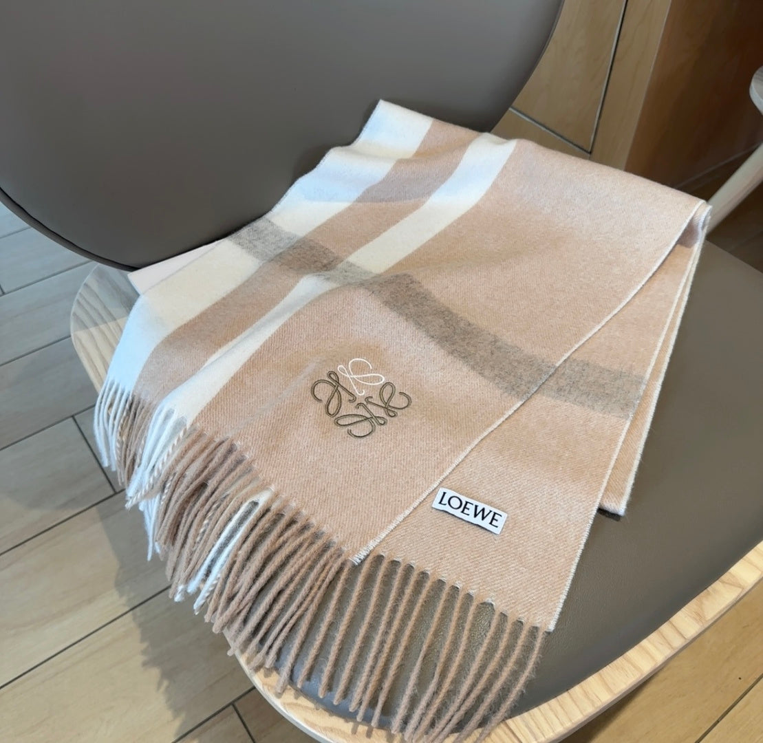 Loewe Scarf 180CM  Beige Cashmere 969481
