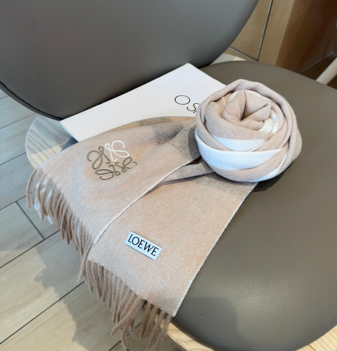Loewe Scarf 180CM  Beige Cashmere 969481