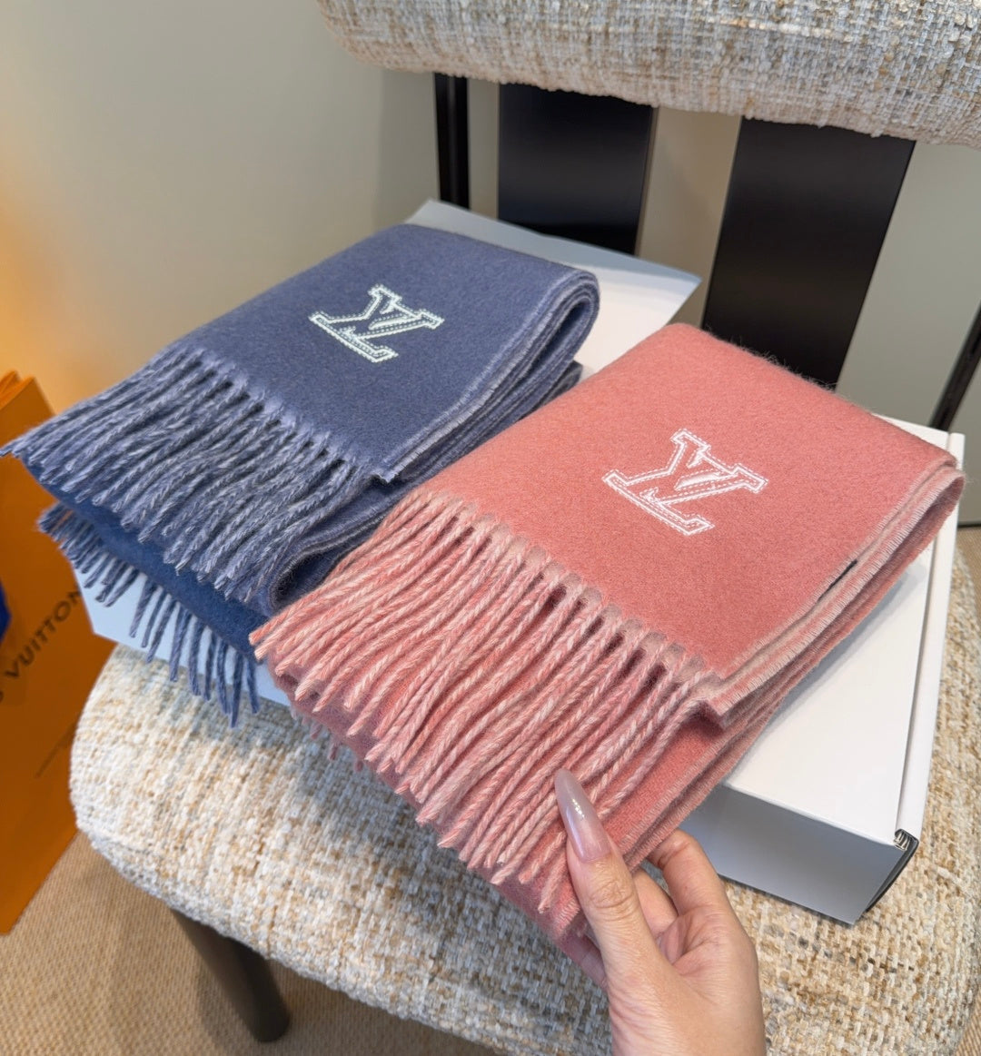 LV Scarf 180cm Dark Blue Cashmere 973406