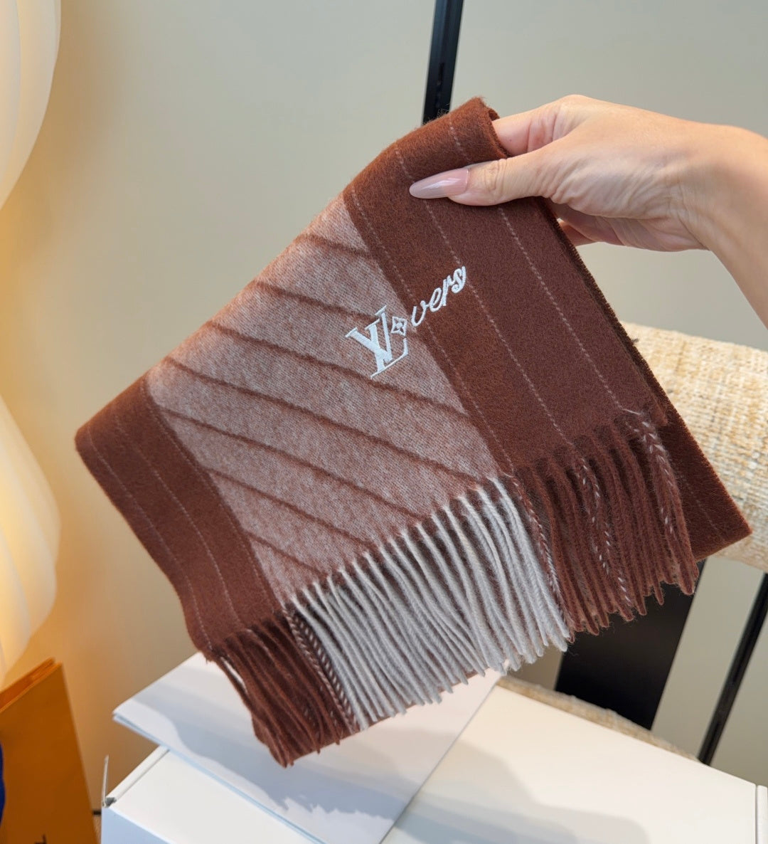 LV Scarf 180cm Brown Beige Wool Cashmere 977015
