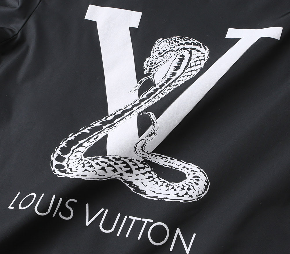 LV DOUBLE-SIDED JACKET BLACK AND WHITE 238980