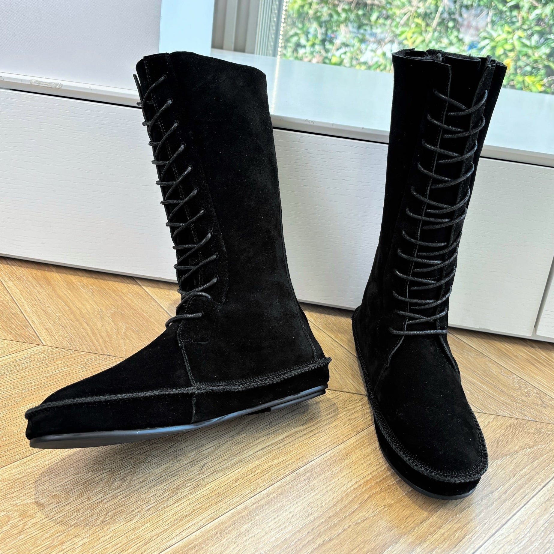 The Row 2025 Tyler Lace-up Boot Black Suede 549347