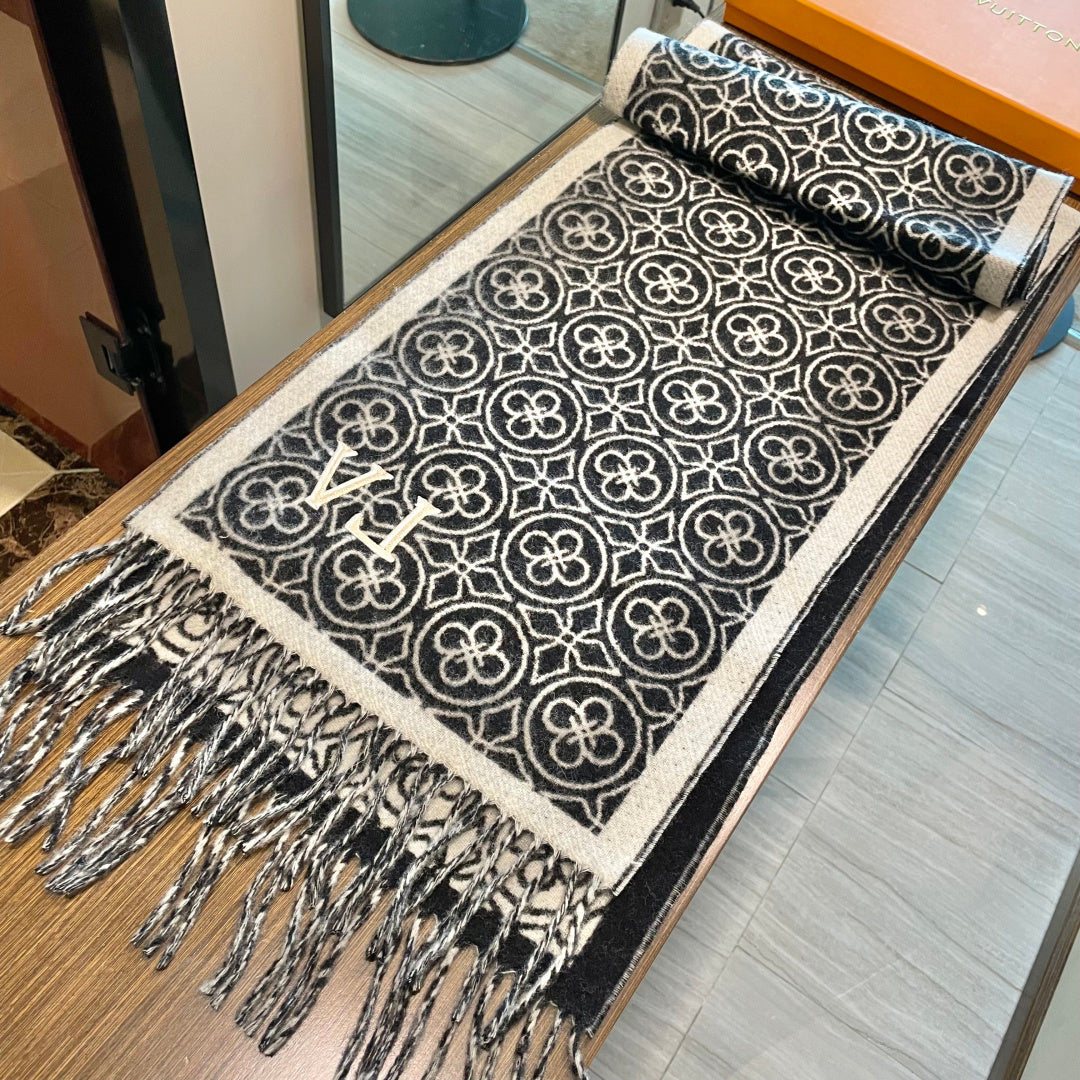 LV  25s Scarf 200cm Black White Woolen 973137