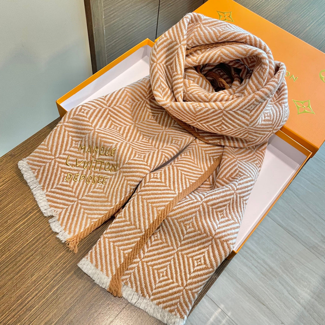 LV Exclusive Scarf 200cm Beige Cashmere 976319