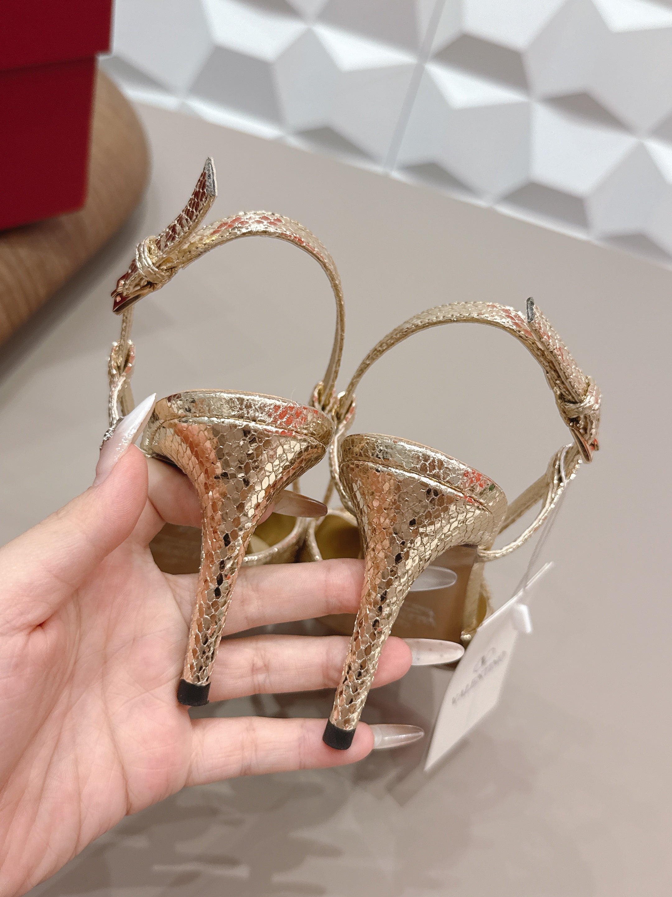 VT 26s Slingback 80 Gold Metallic Snake Skin 613589