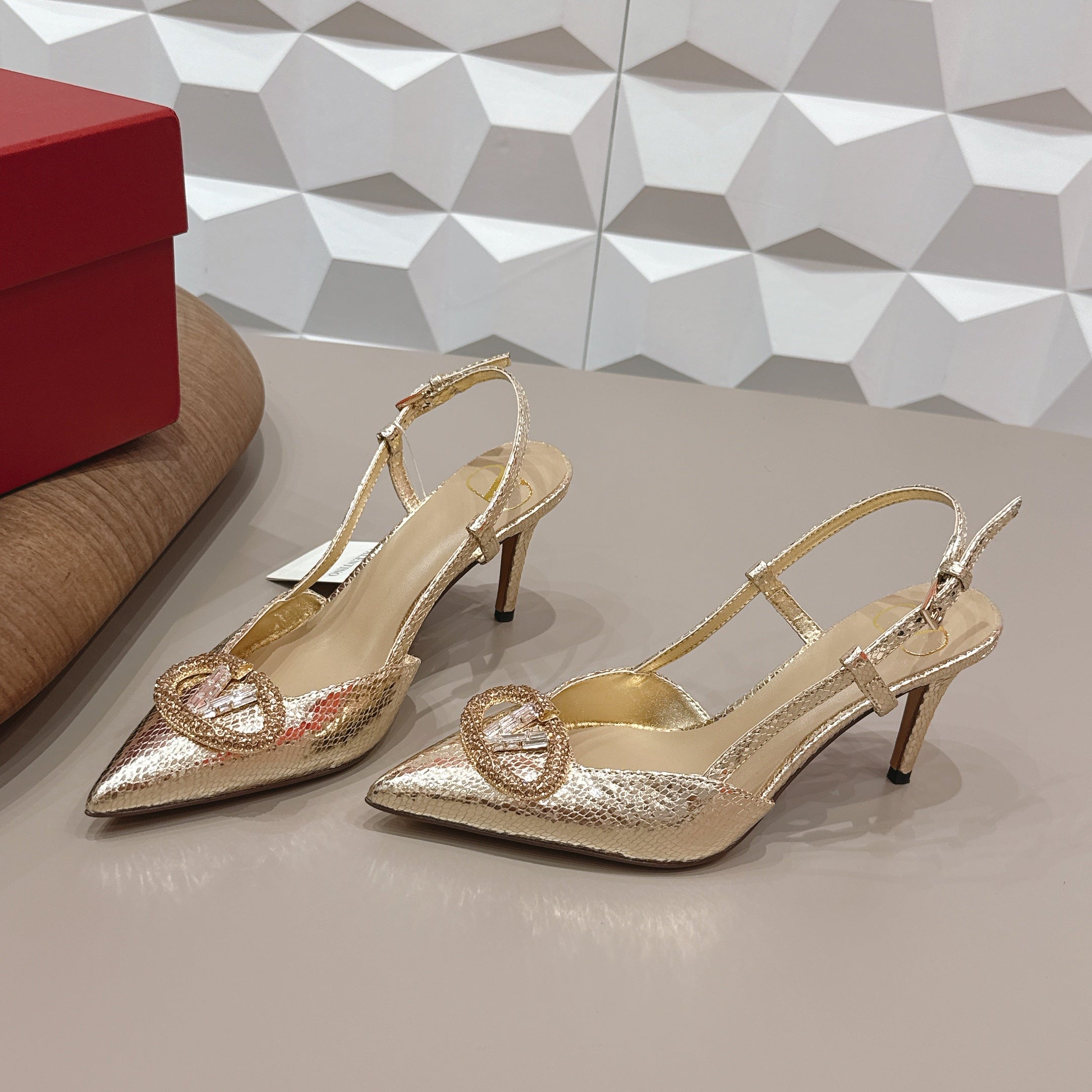 VT 26s Slingback 80 Gold Metallic Snake Skin 613589