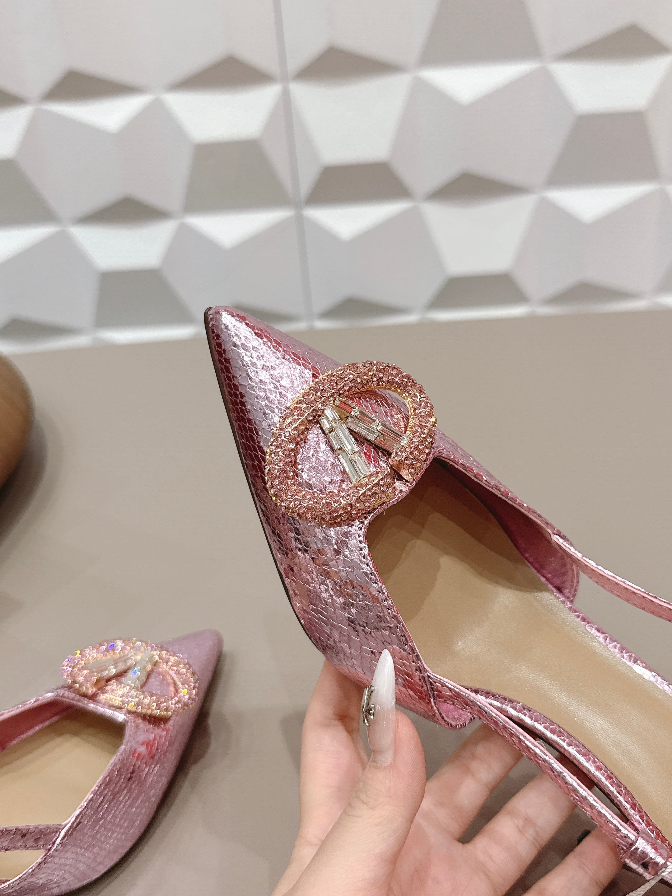 VT 26s Slingback 80 Pink Metallic Snake Skin 613590