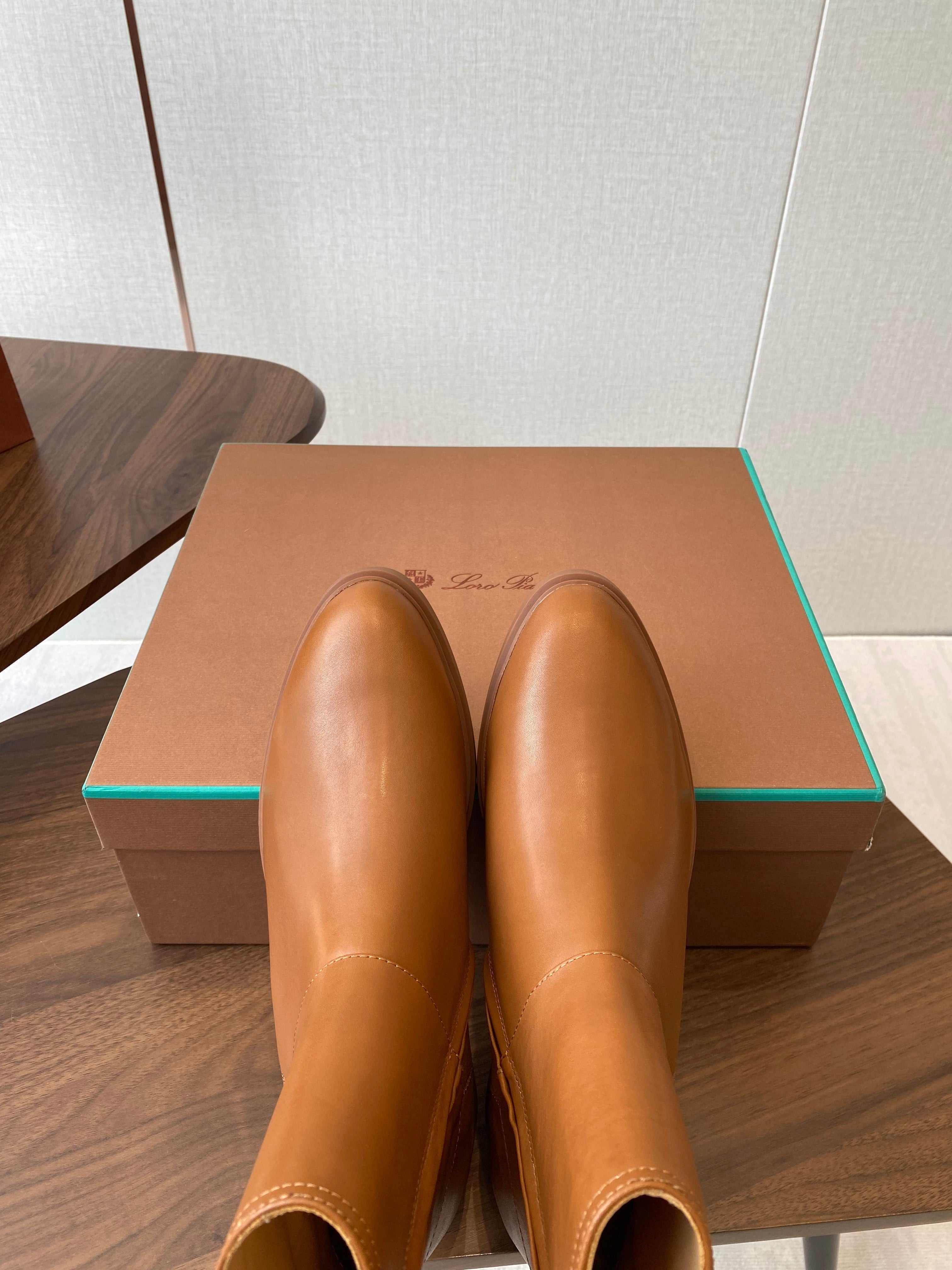 LP latest short boots  brown calfskin 388108