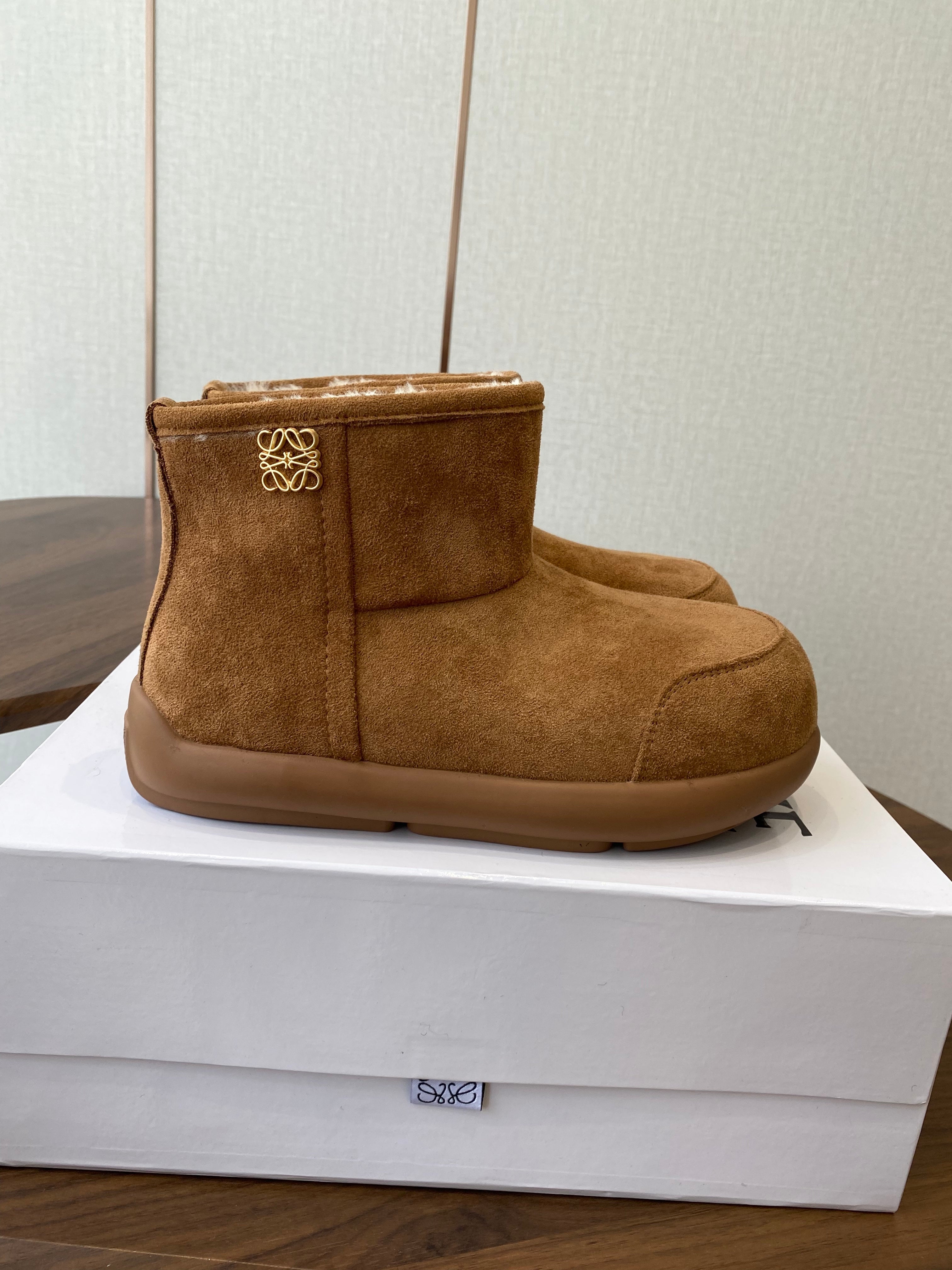 Loewe snow boots brown white suede wool 477800