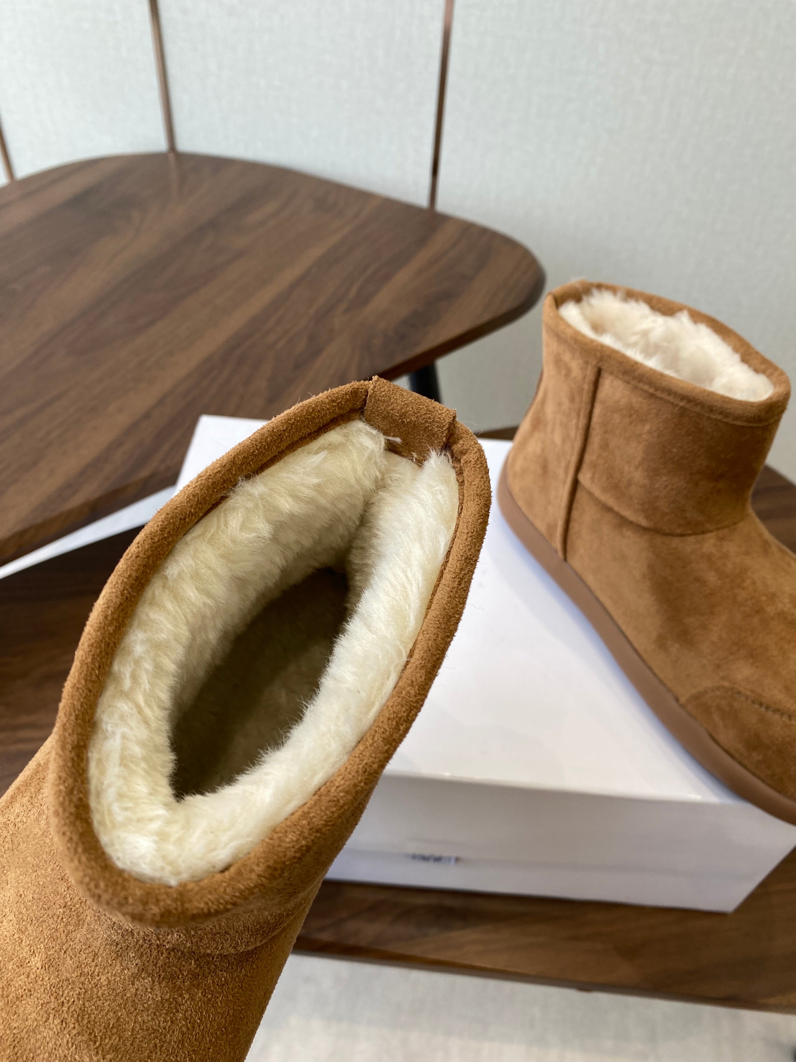 Loewe snow boots brown white suede wool 477800