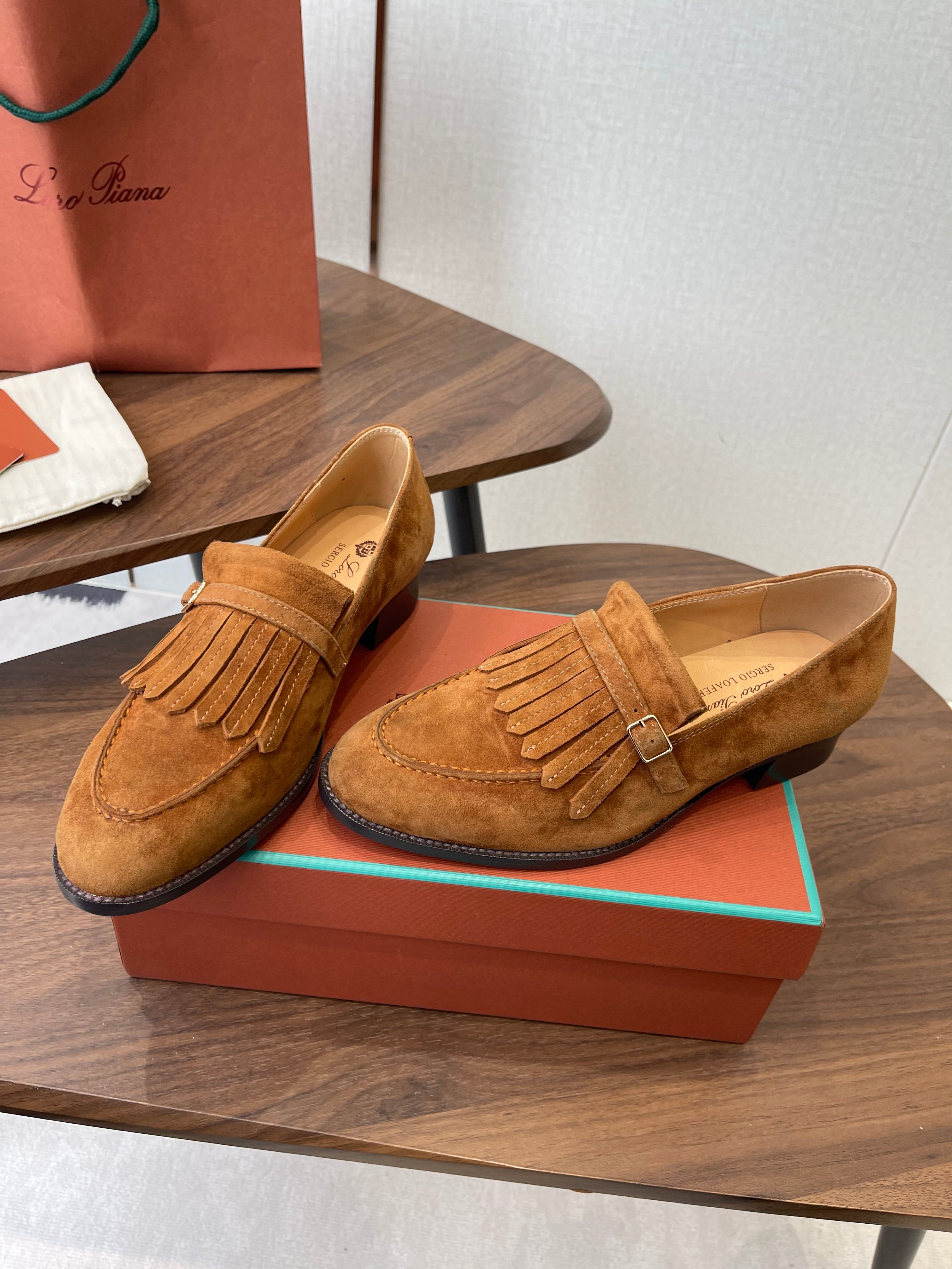 LP 26SS Loafers Camel Suede 579617